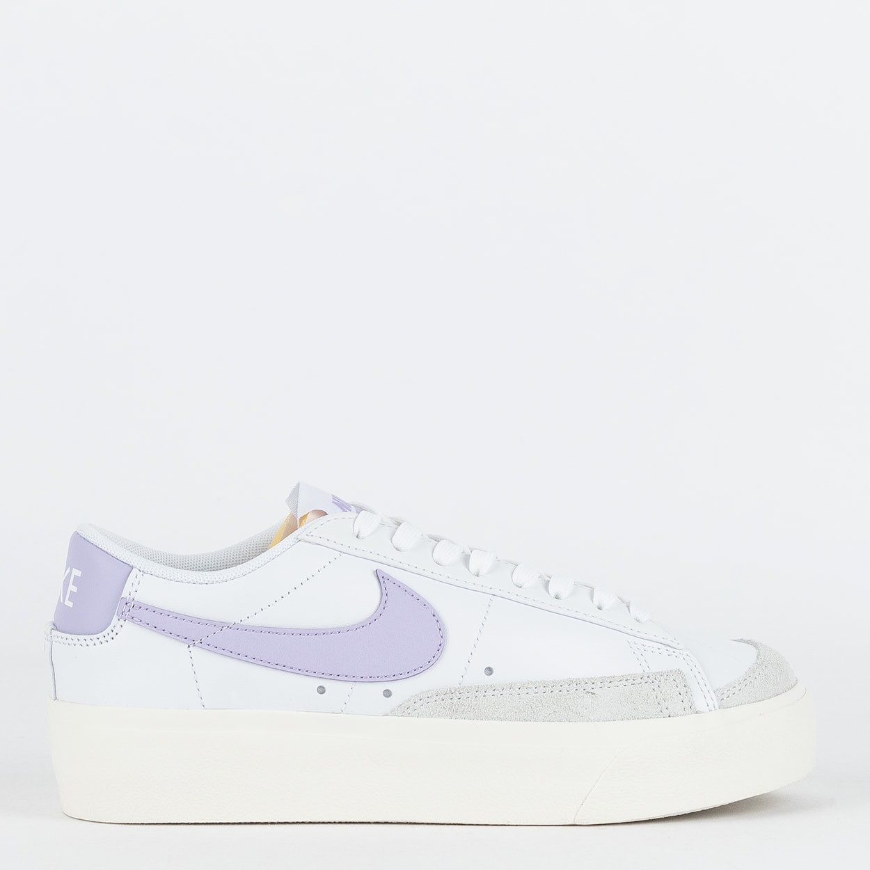 ハル Tênis Nike Blazer Low Platform White Lilac DJ0292-114