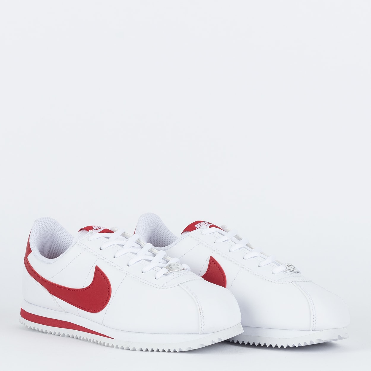 Nike cortez best sale white mesh