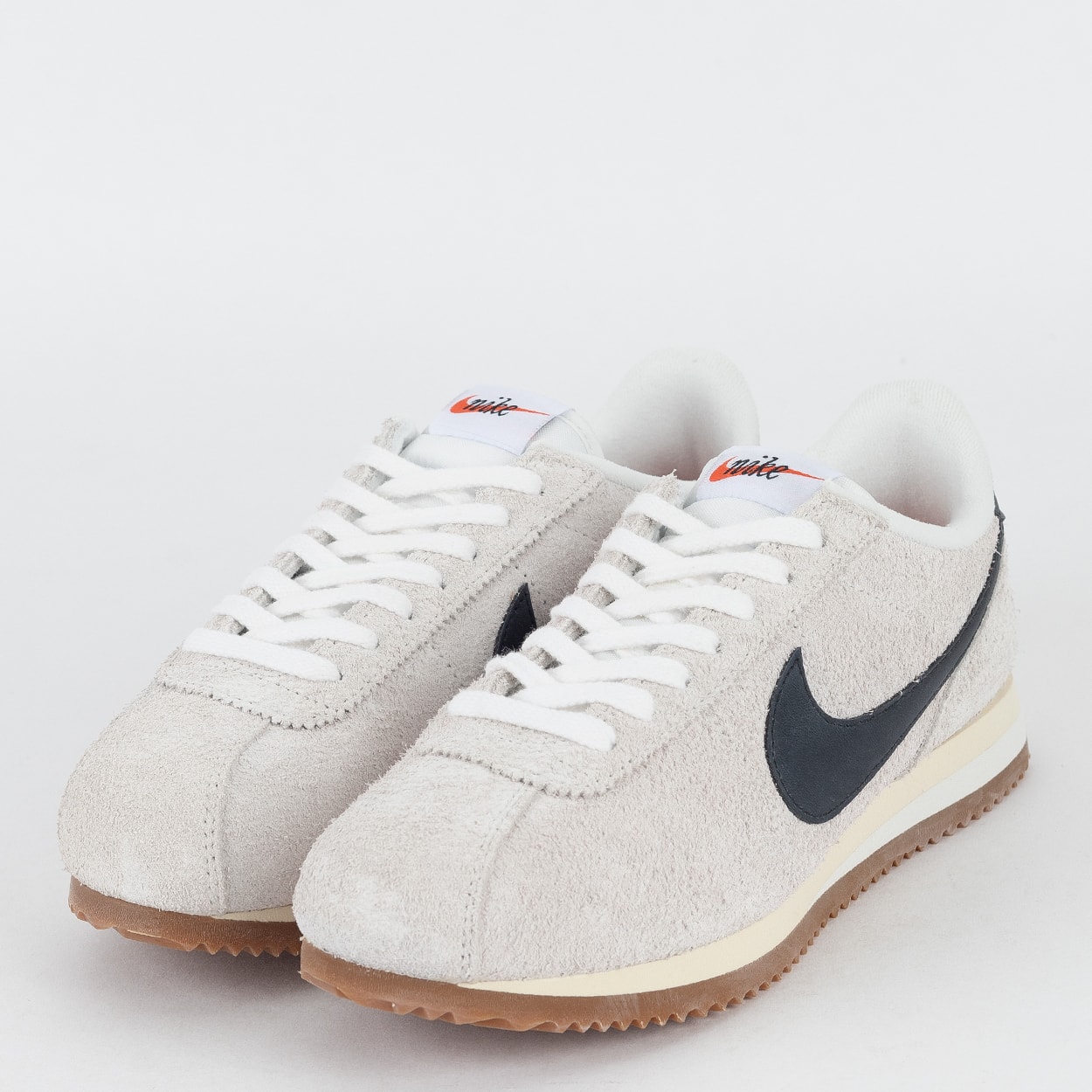 Tênis Nike Cortez VNTG Summit White FJ2530-102