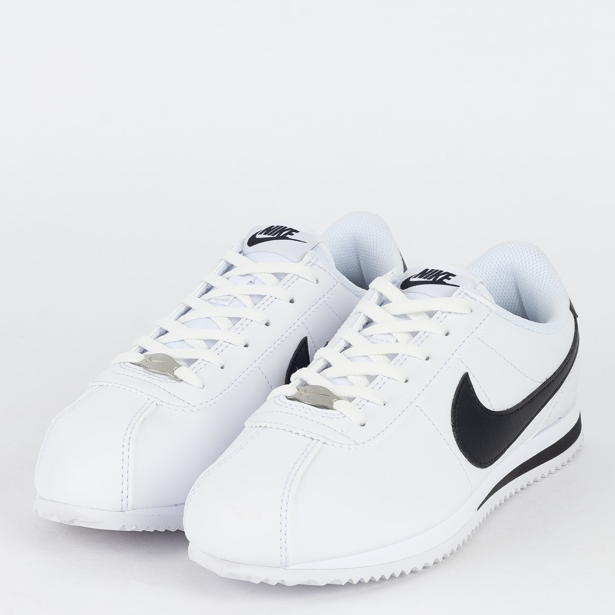 靴 Nike Cortez White/Black Tênis Nike Cortez White Black DM0950-108