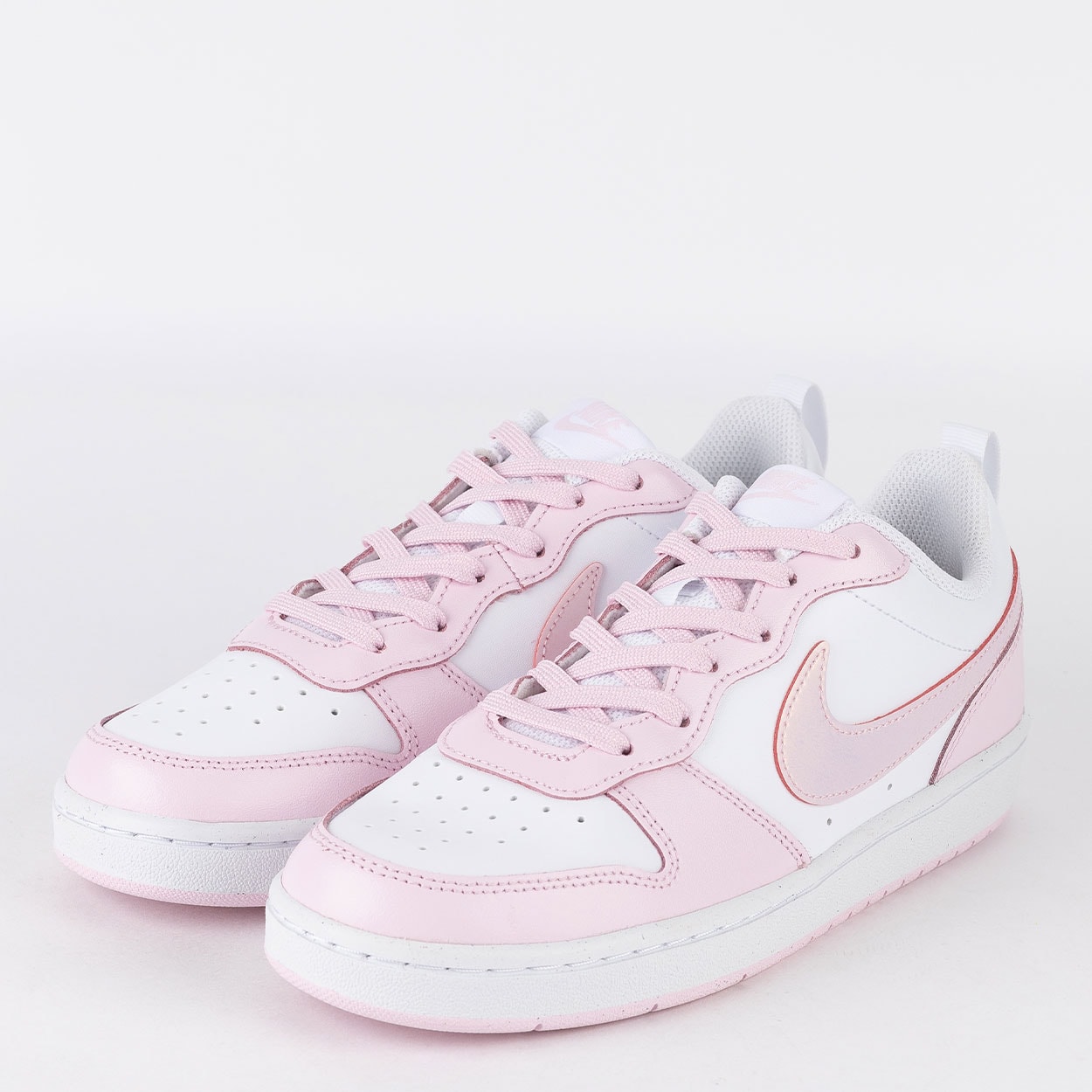 Nike court sales borough low rosa