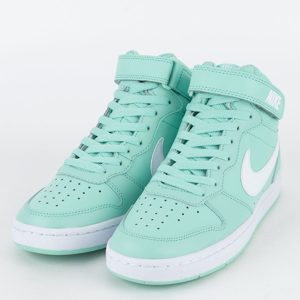 Tenis nike verde cheap agua infantil