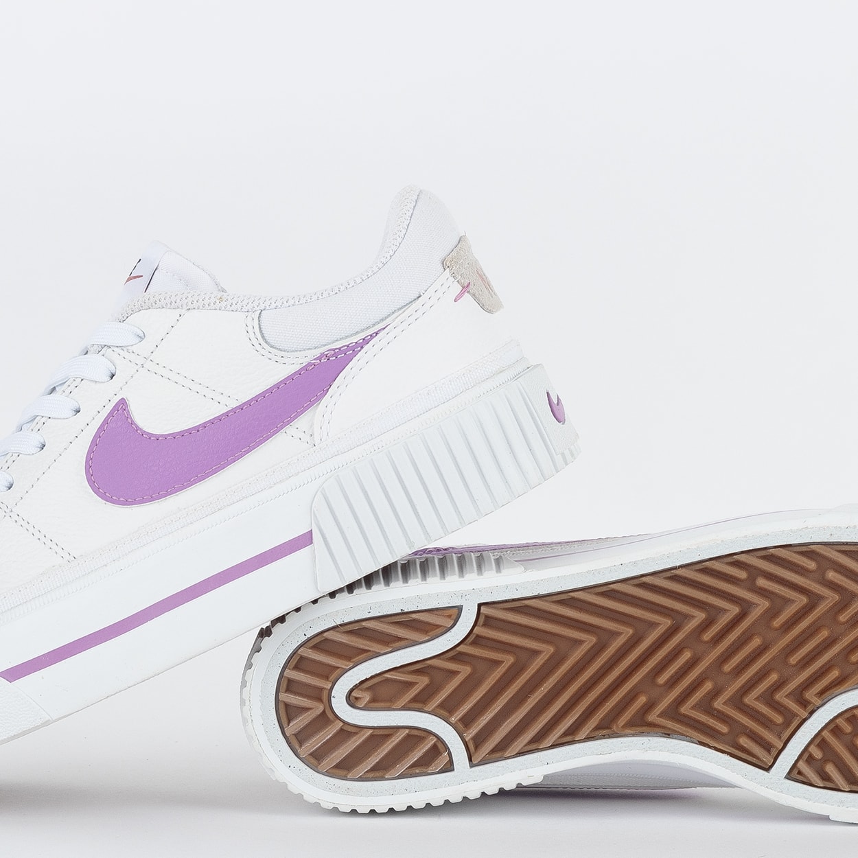 Tênis Nike Court Legacy Lift White Rush Fuschia DM7590-103