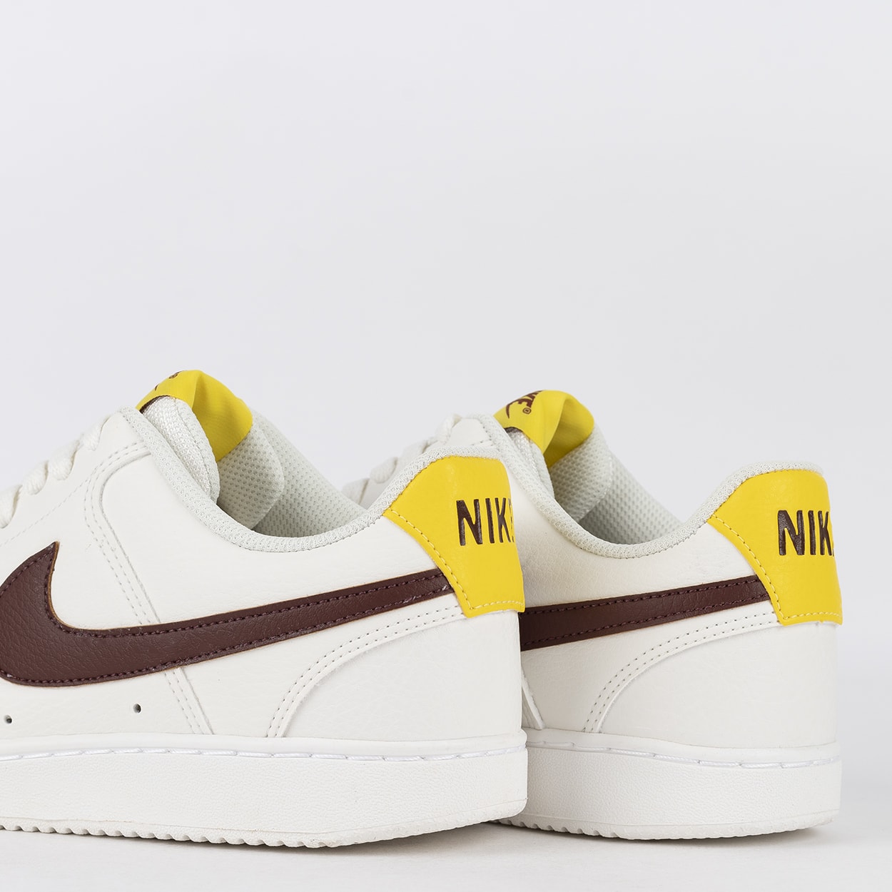 nike oxen brown