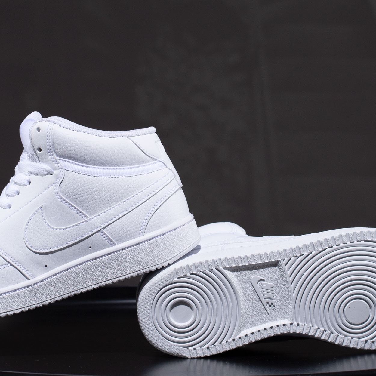 nike court vision mid preto