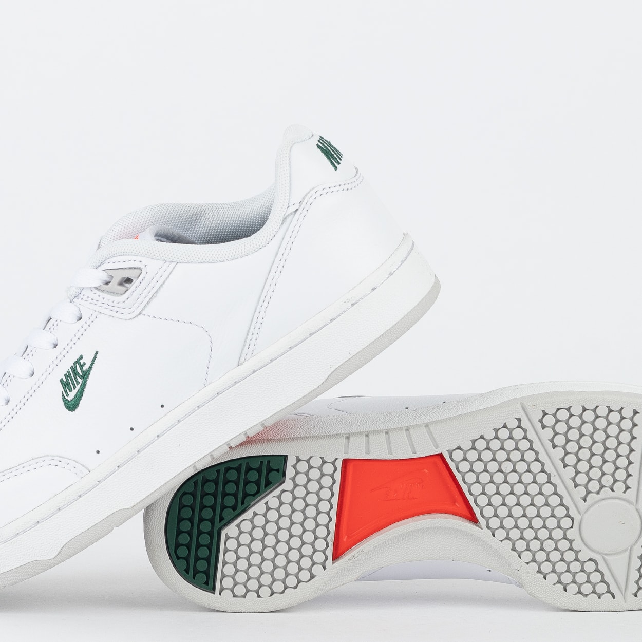 Tênis Nike Grandstand II Premium White Dark Cypress AA8005-100