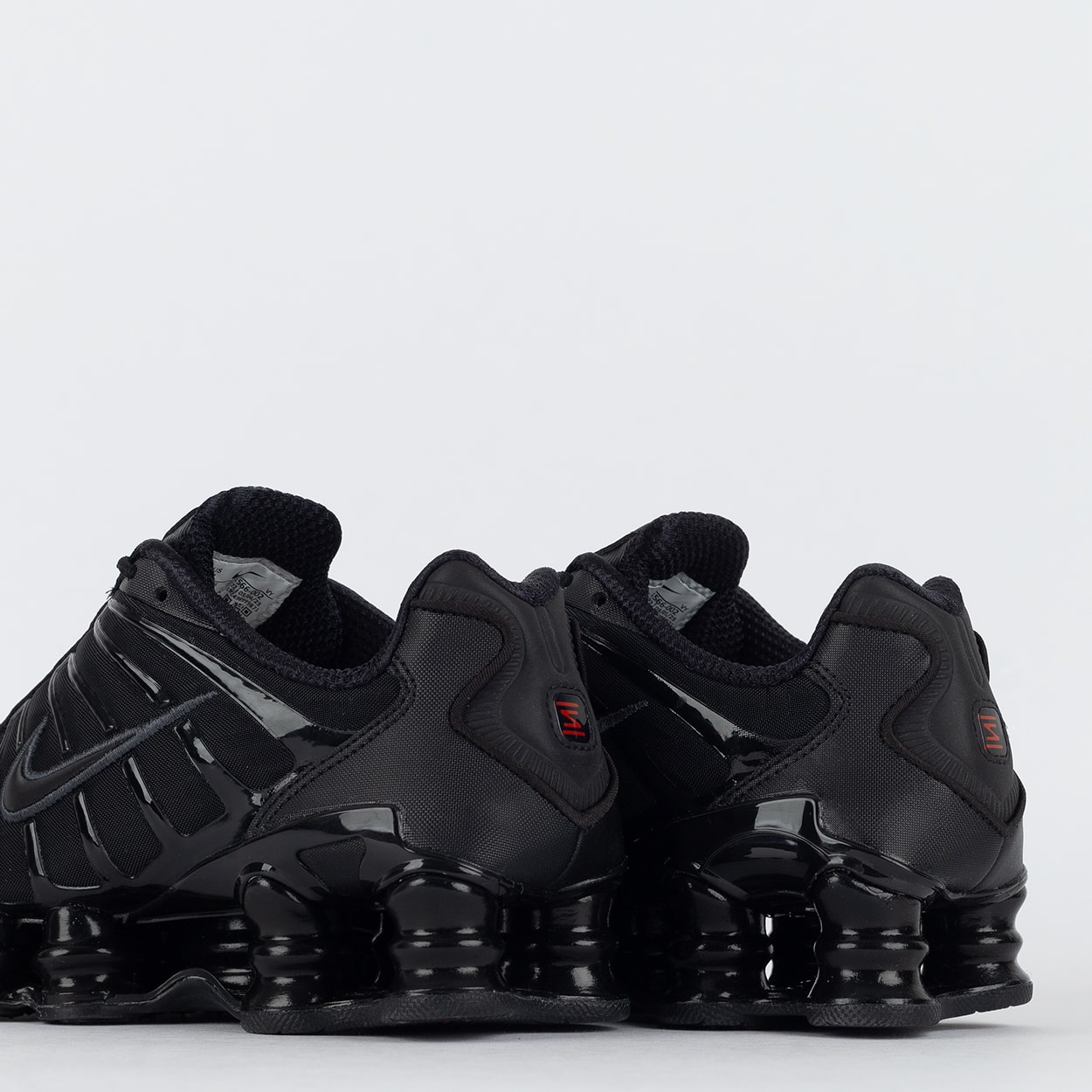 靴 Nike Shox TL Black 27cm AV3595-002 NIKE SHOX TL BLACK/BLACK-MTLC HEMATITE-MAX ORANGE（ナイキ