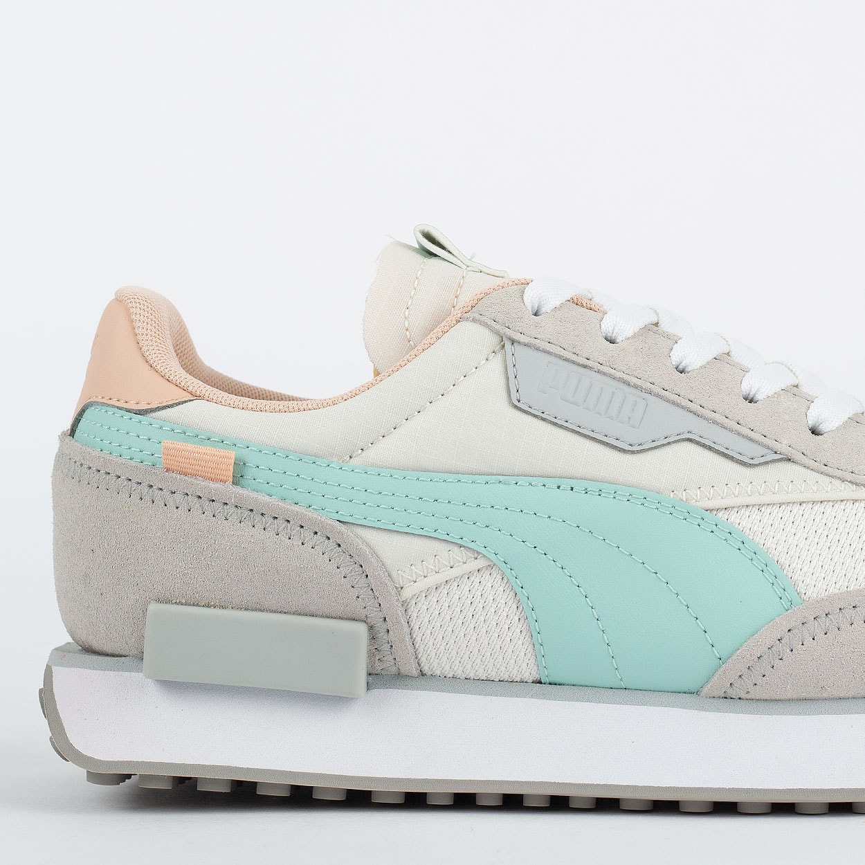 Sneakers PUMA - Future Rider Soft Metal 374665 02 Marshmallow/Natural  Vachetta - Sneakers - Halbschuhe - Damenschuhe | eschuhe.ch