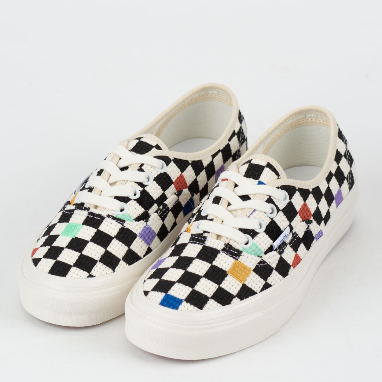 vans authentic 44 dx needlepoint