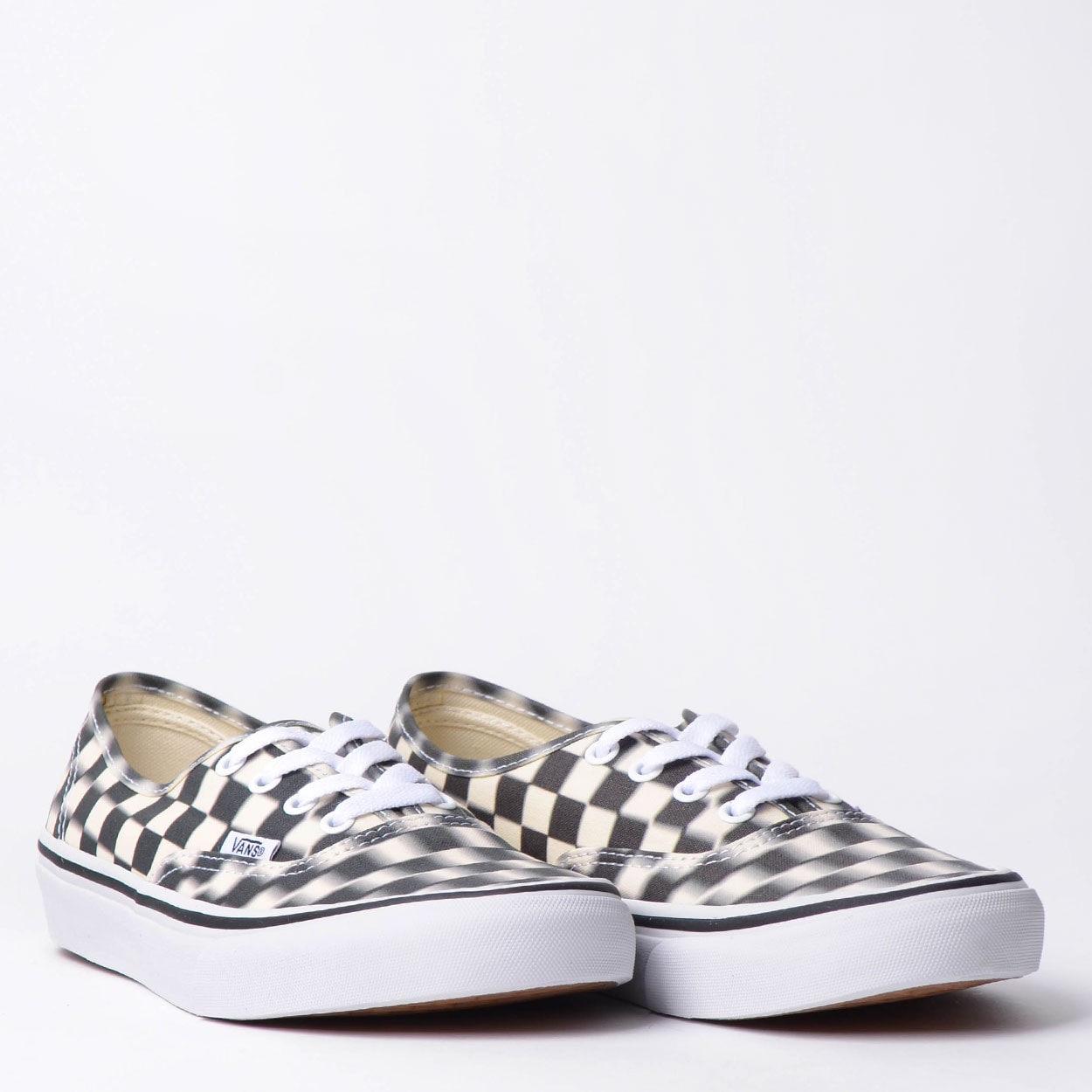 tênis authentic blur check