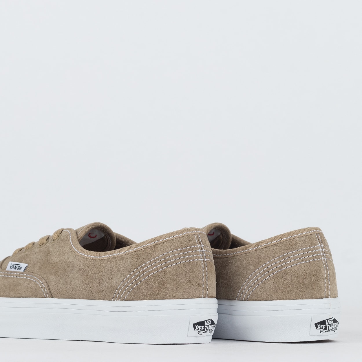 Tênis Vans Authentic Pig Suede Incense VN000CRT4MG