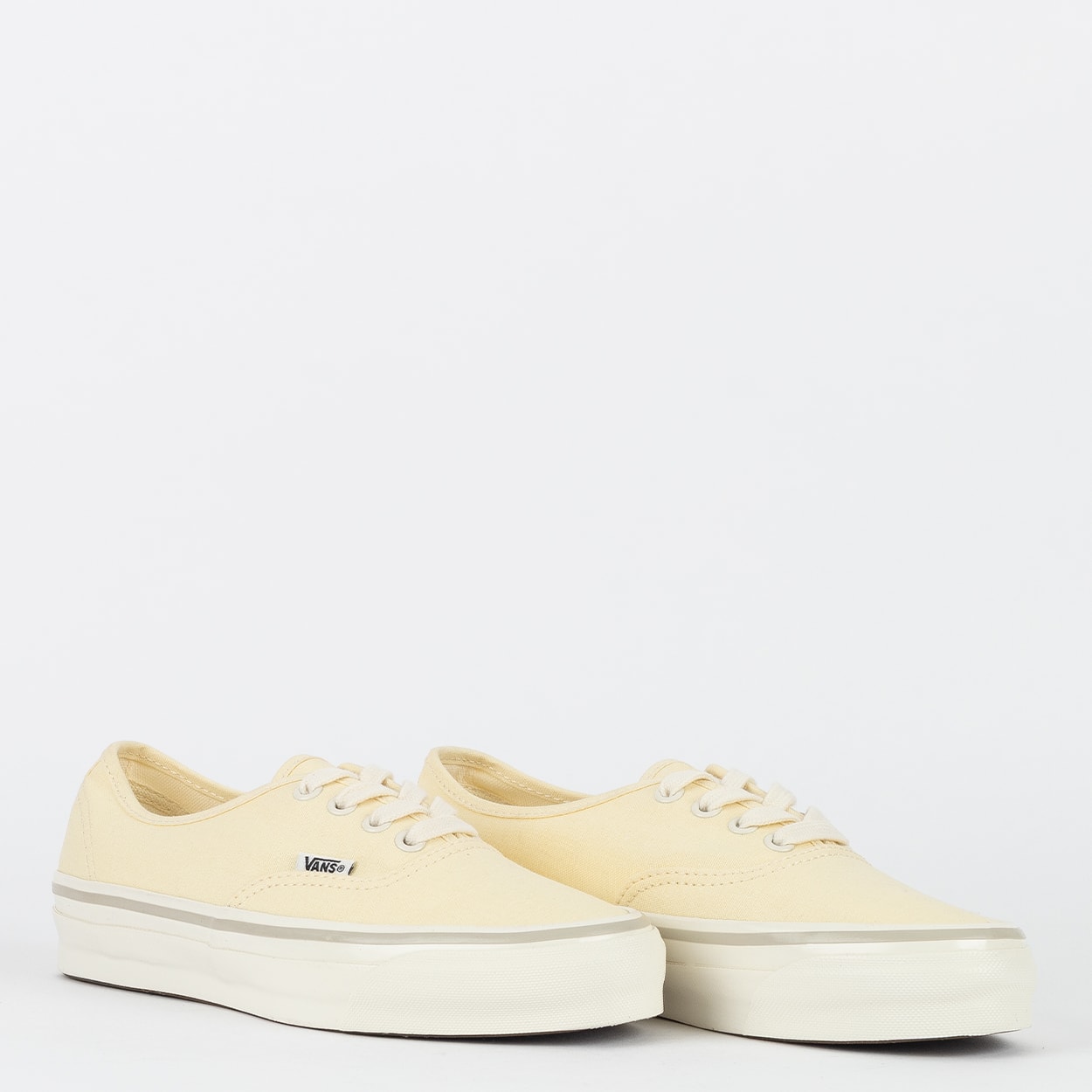 Tênis Vans Authentic Reissue 44 MTE Salt Wash Yellow Cream VN000CW2W2V