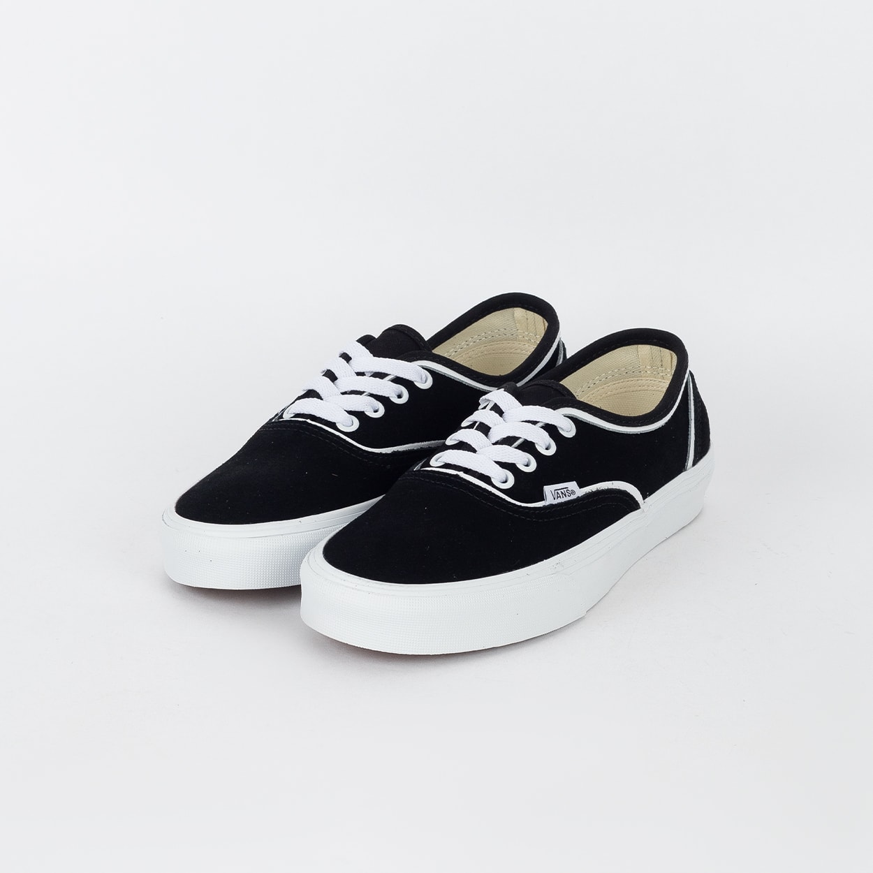 Tênis Vans Authentic Silver Black White VN000D6DBA2
