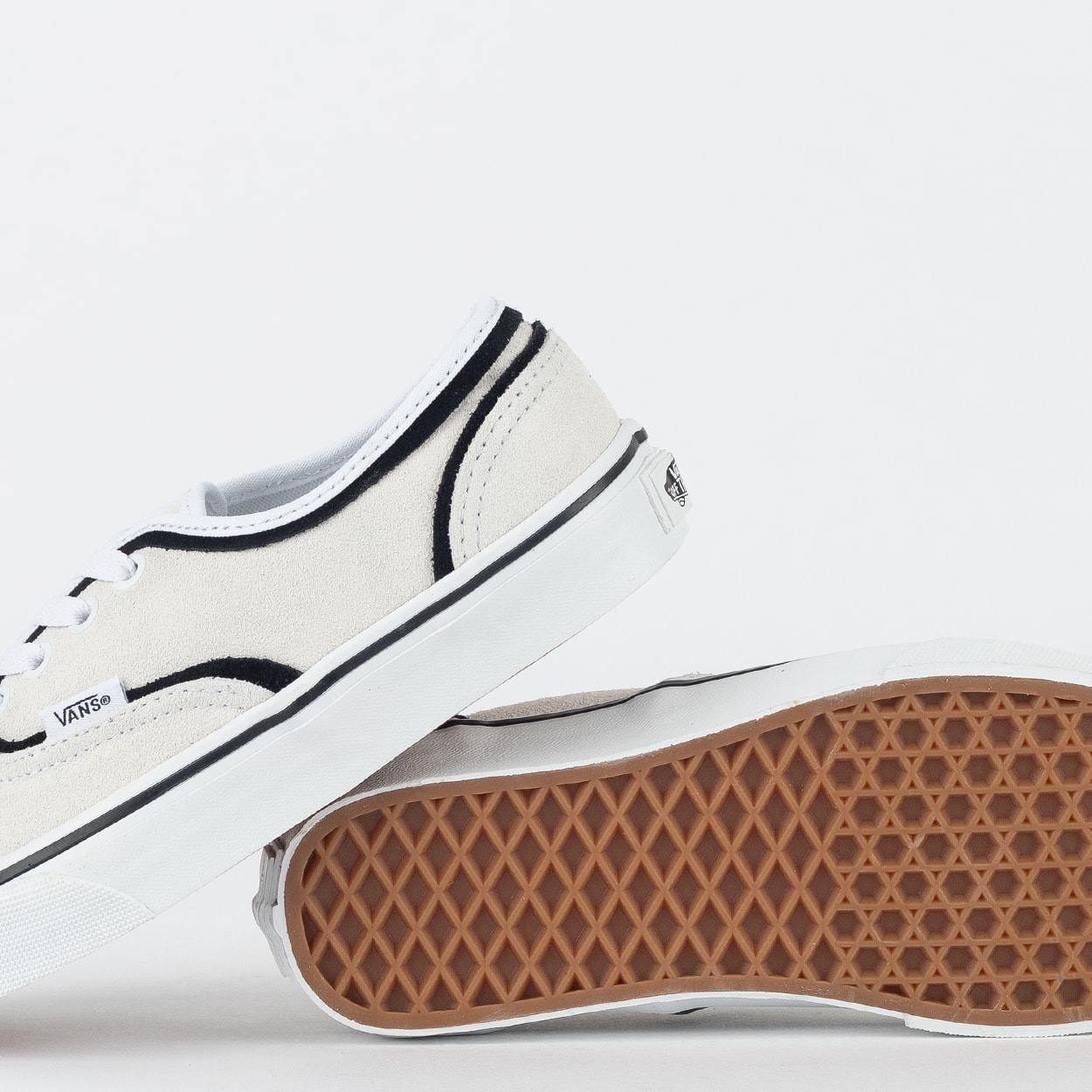Tênis Vans Authentic Silver White VN000D6DWHT