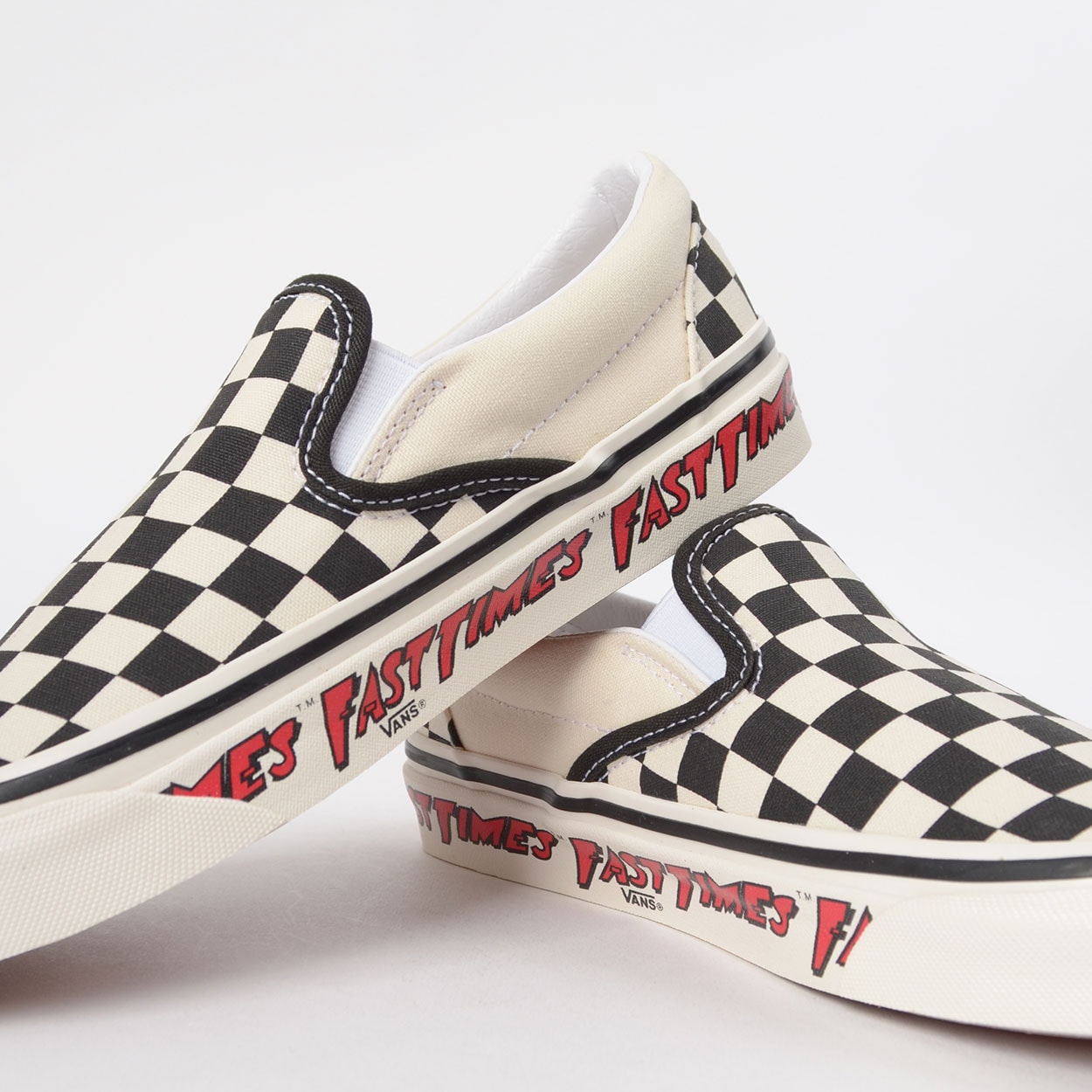 tênis plataforma vans