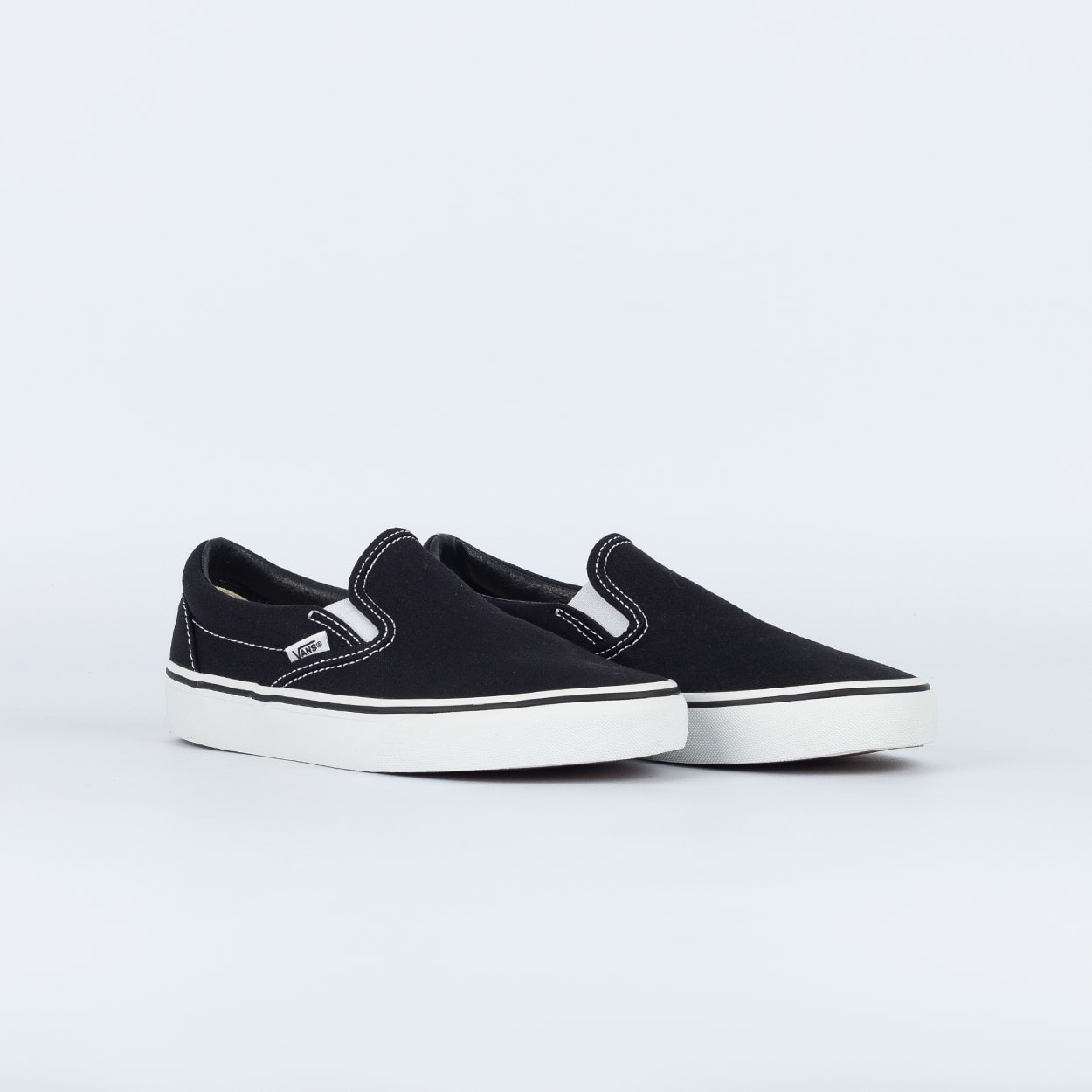 Tênis Vans Classic Slip-On Animalier Black VN0A2Z41CJJ