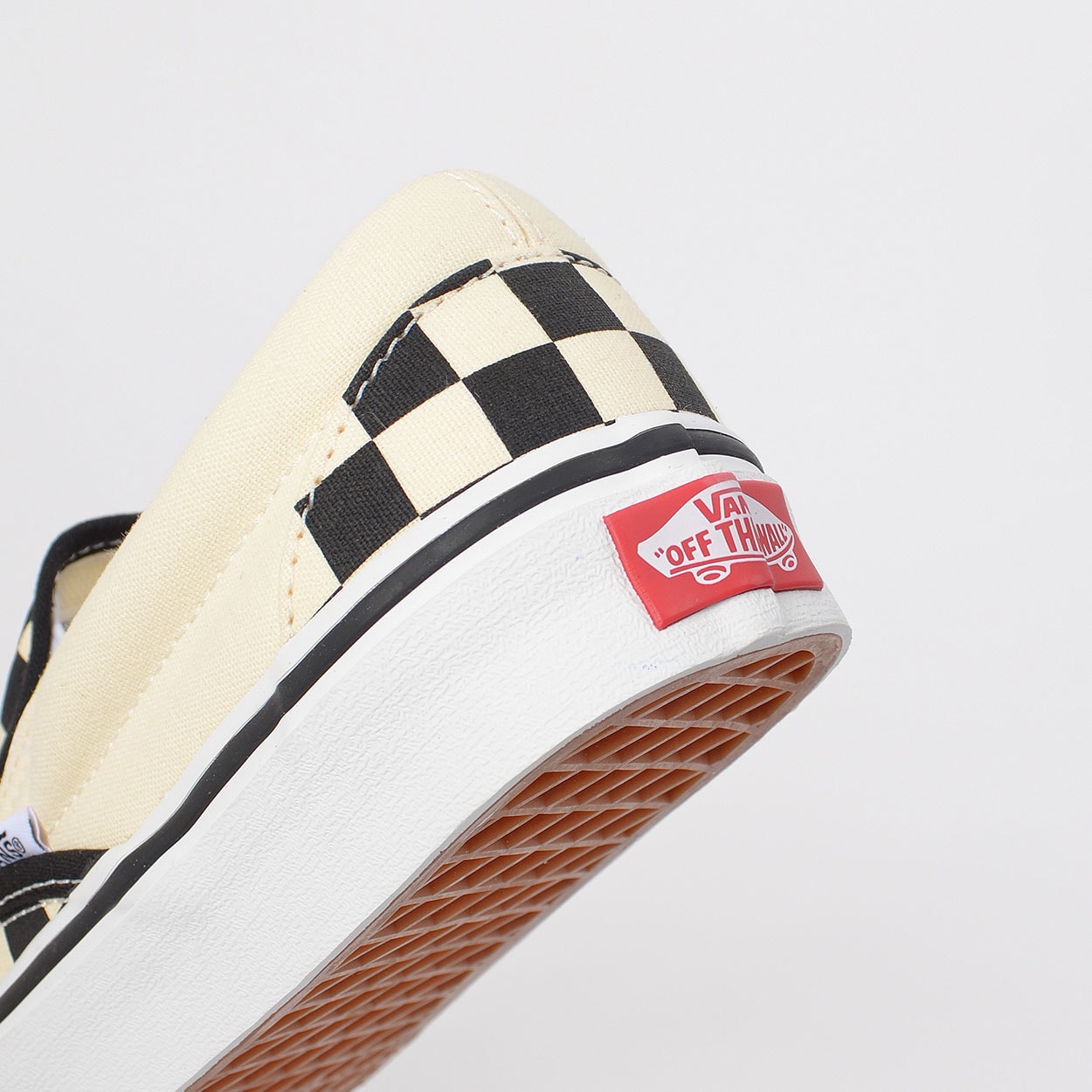 tênis vans classic slip on black white checkerboard