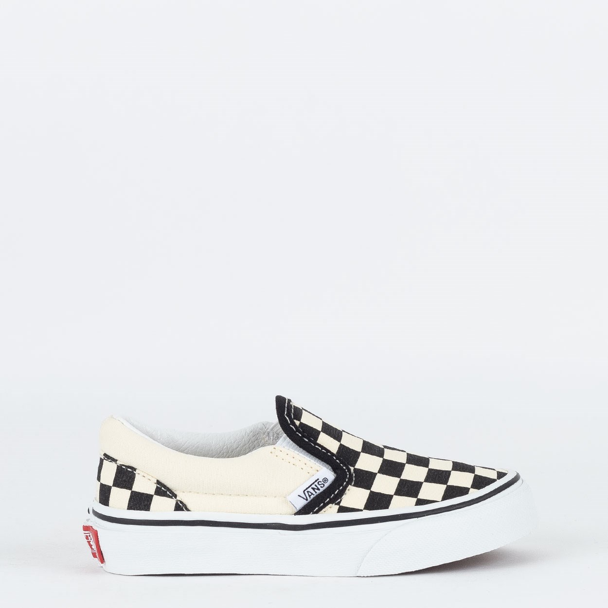 black and white vans womens slip on