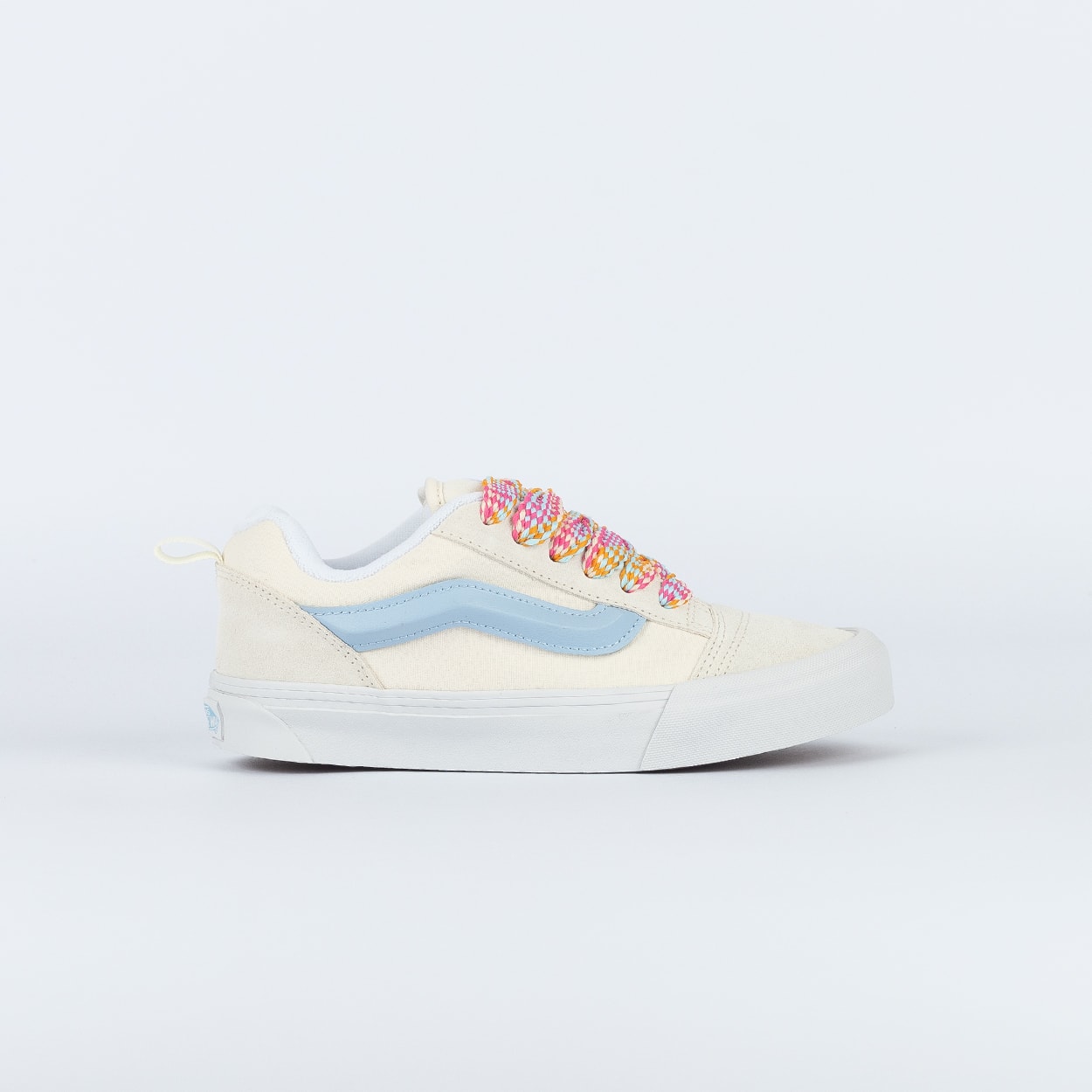 Tênis Vans Ultrarange Neo VR3 Surf Essentials Blue White VN000BCEY6Z