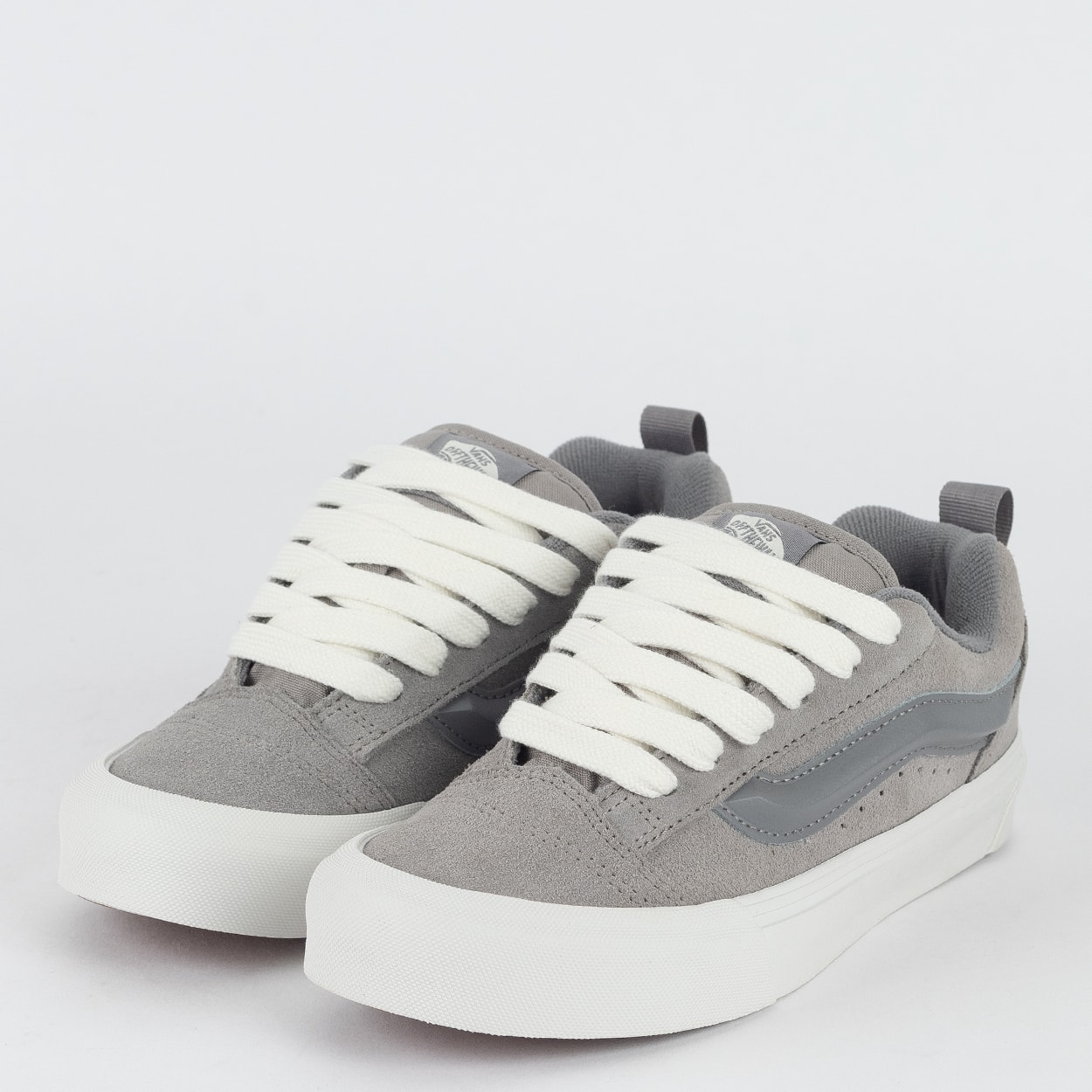 Tênis Vans Knu Skool Suede Gray VN000D6CBXC