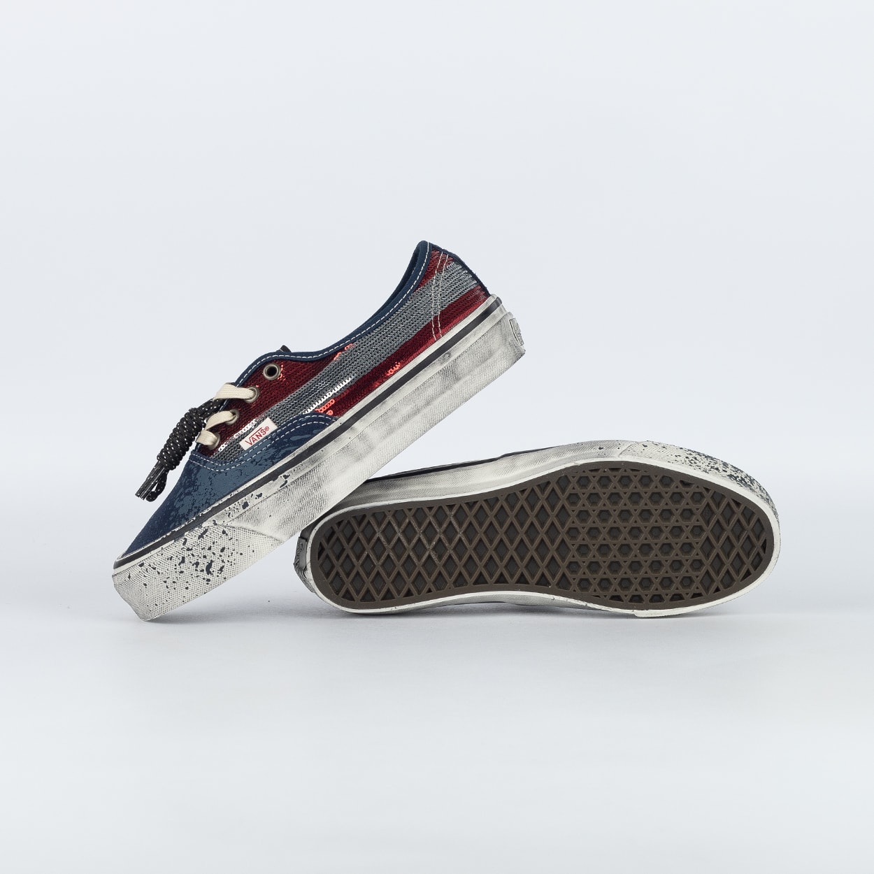 Tênis Vans LX Authentic 44 Americana Red Navy VN000DB8Z11