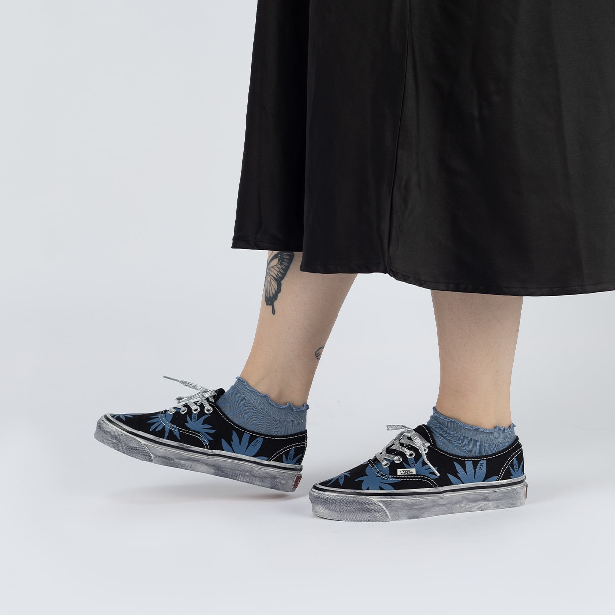 Tênis Vans LX Authentic 44 Archive Black VN000DB8CJI