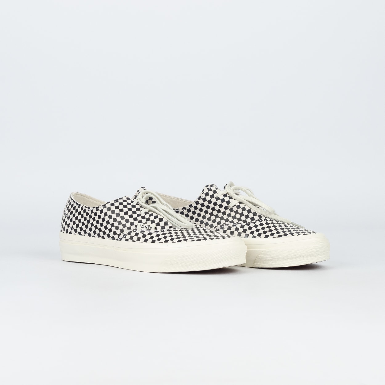 Tênis Vans LX Authentic 44 Diamond Check Black White VN000D9NBA2
