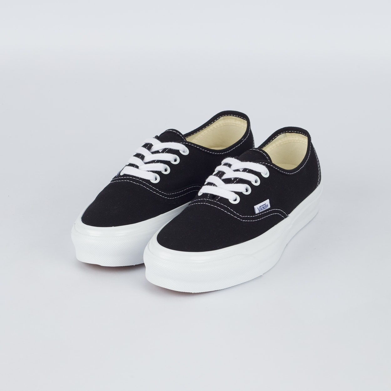 Tênis Vans LX Authentic Reissue 44 Black White VN000CQABA2