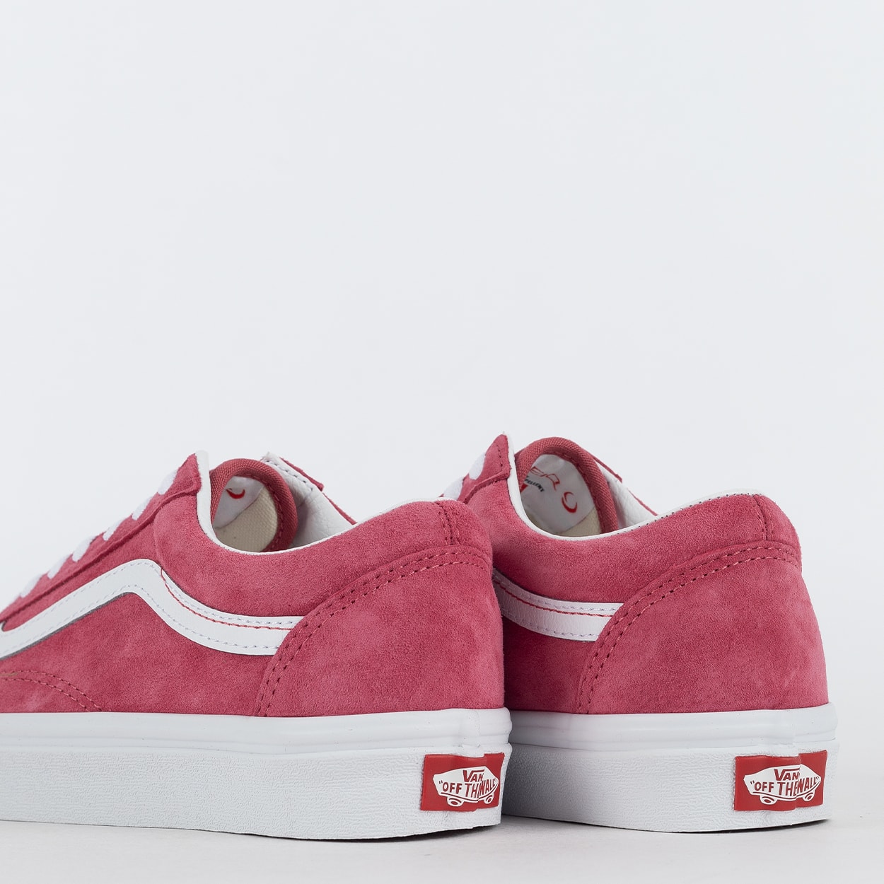 Tênis Vans Old Skool Pig Suede Holly Berry VN0007NTZLD | Vans