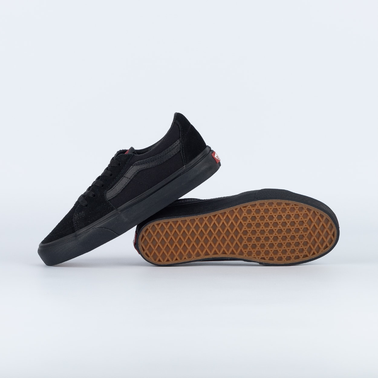 Tênis Vans Sk8 Low Black Black VN0A4UUKENR