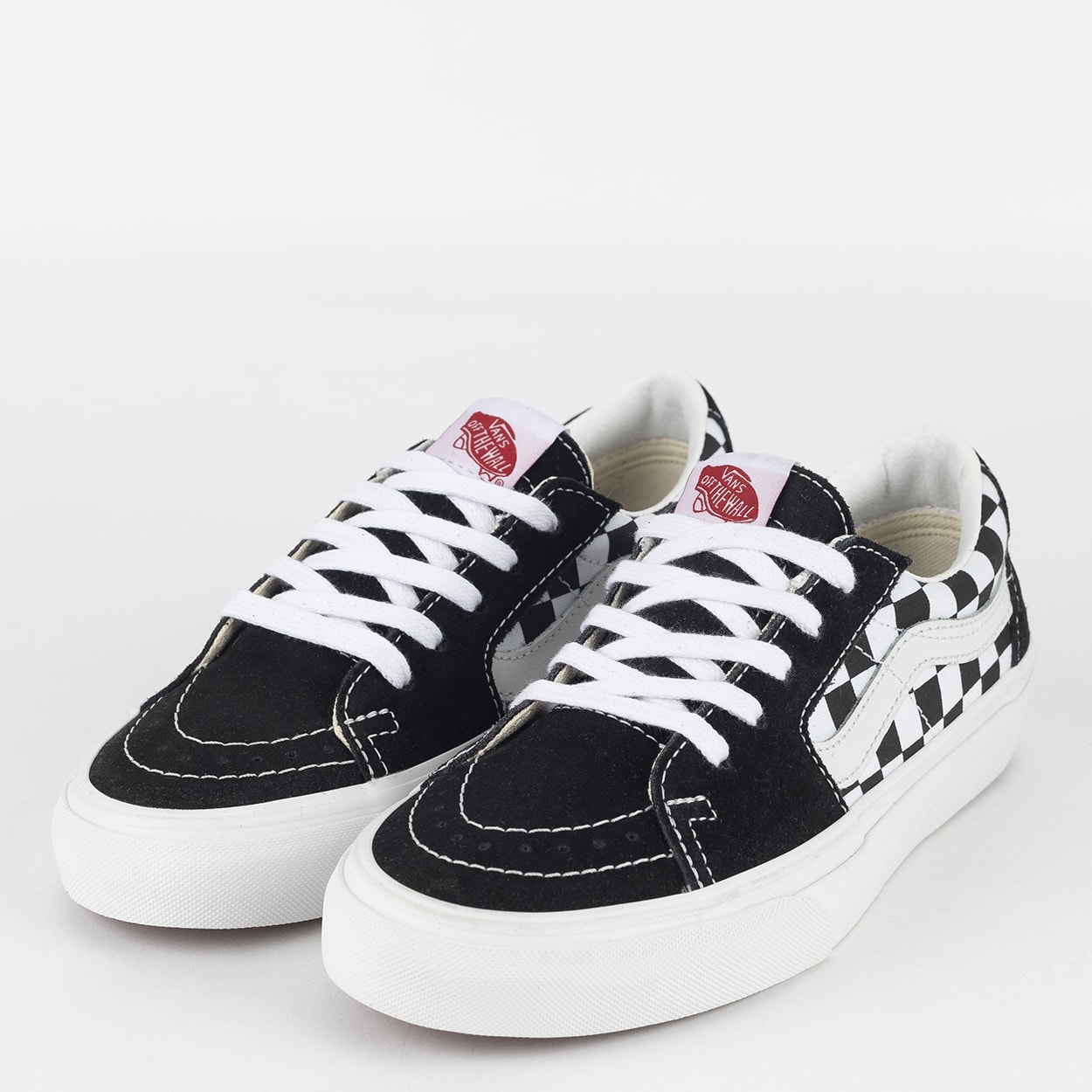 Tênis Vans Sk8 Low Canvas Suede Black Checkerboard VN0A4UUK4W7 | Vans