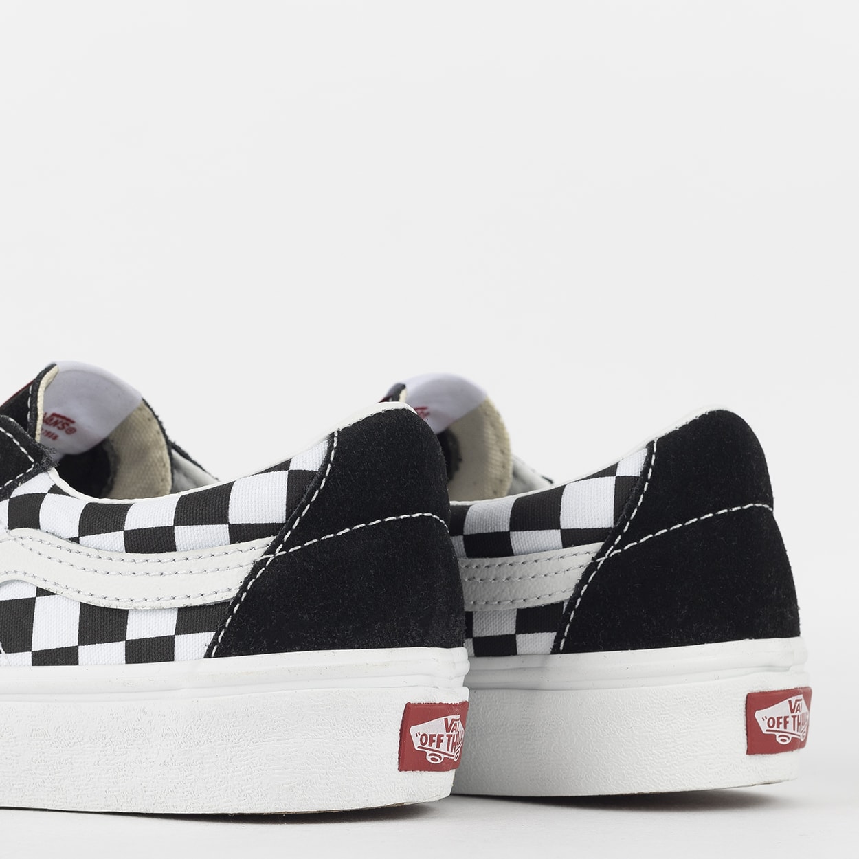 Tênis Vans Sk8 Low Canvas Suede Black Checkerboard VN0A4UUK4W7 | Vans