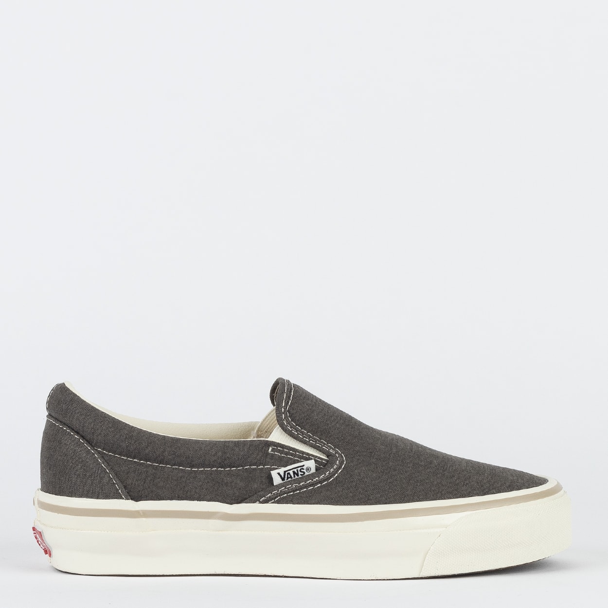 Tênis Vans Slip-On Reissue 98 MTE Salt Wash Bungee Cord VN000CWA9JC