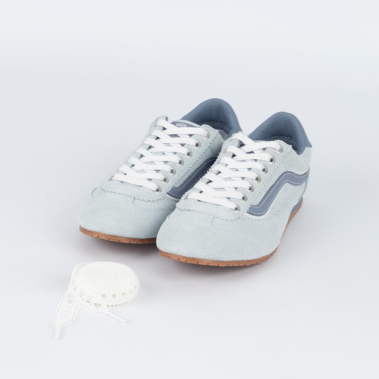 Tênis Vans Super Lowpro Laces Light Blue VN000D83LTB