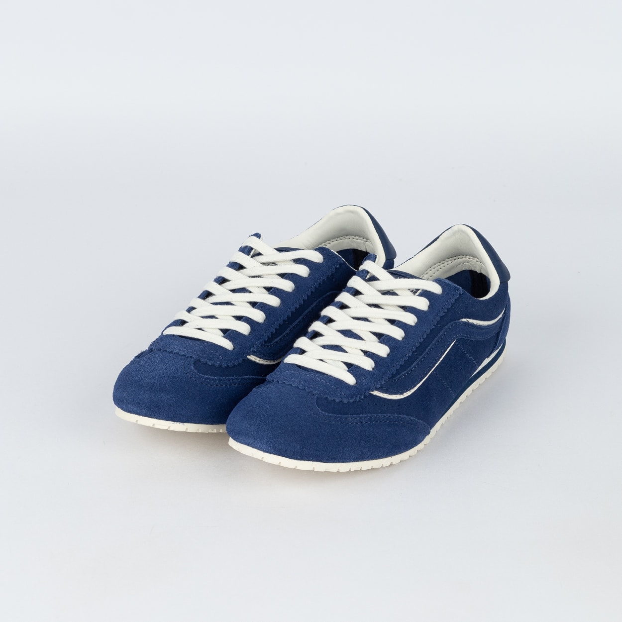 Tênis Vans Super Lowpro Mono Deep Indigo VN000D83FOB