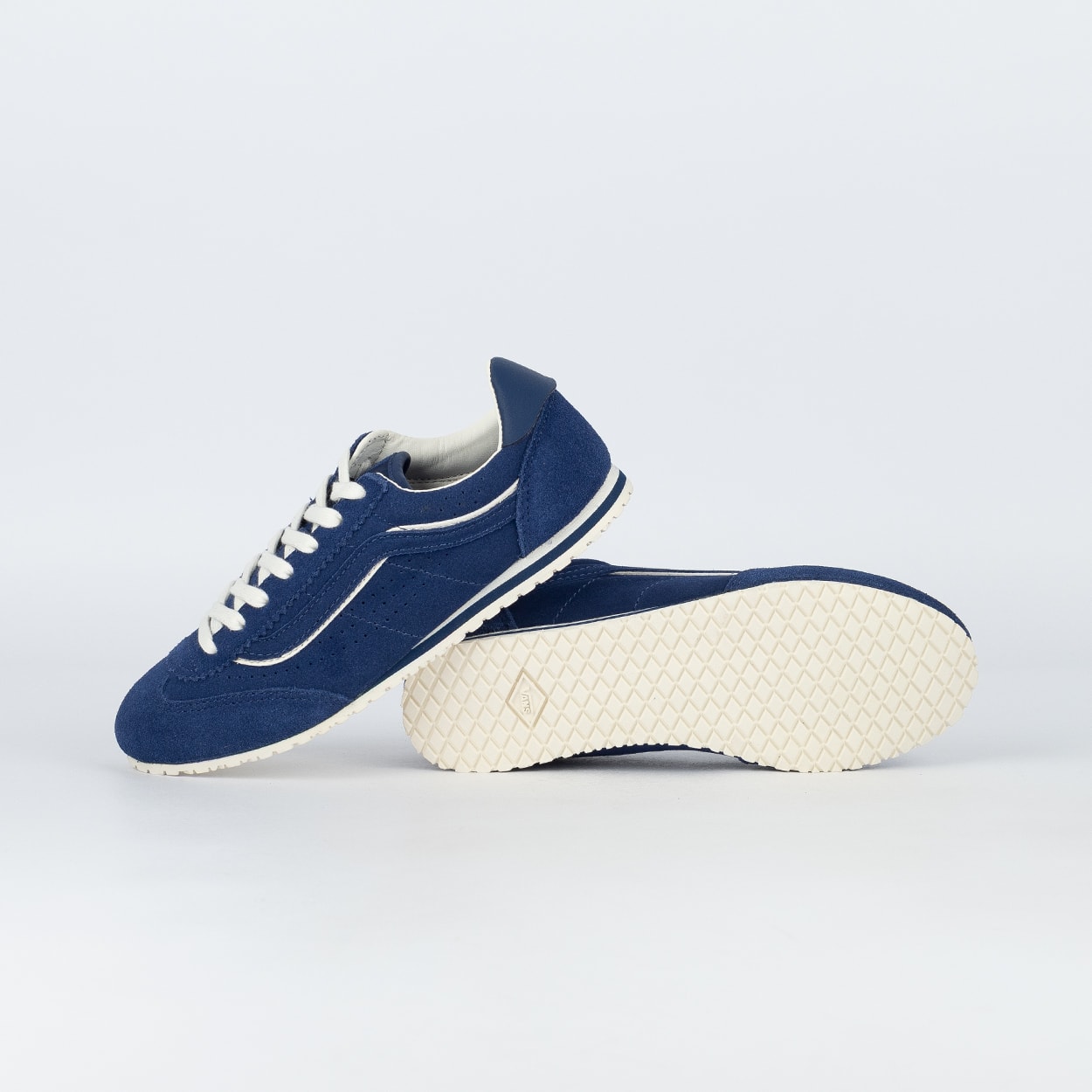 Tênis Vans Super Lowpro Mono Deep Indigo VN000D83FOB