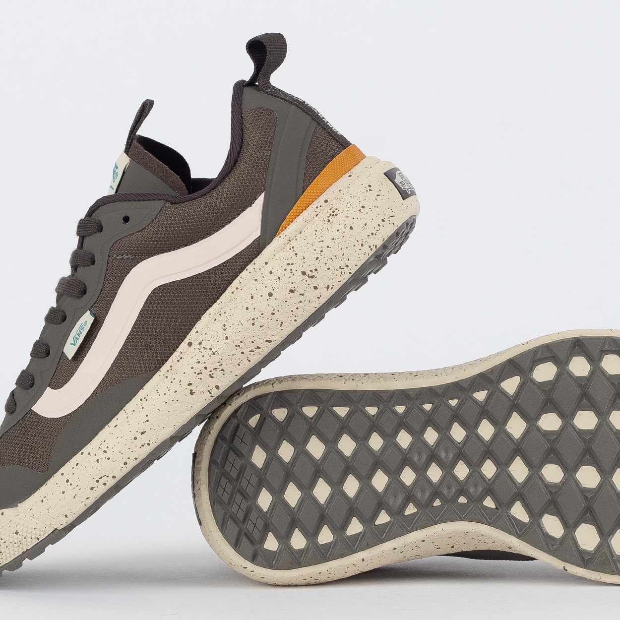 Tênis Vans Ultrarange EXO MTE Speckle Multi VN000CWC448