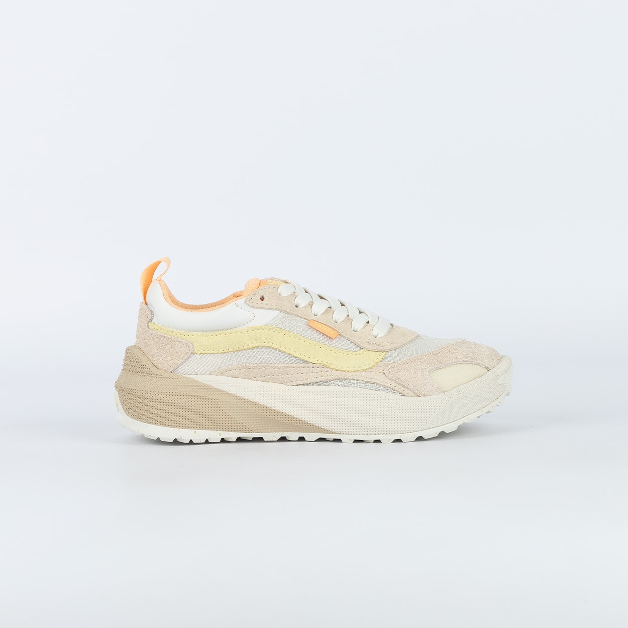 Tênis Vans Ultrarange Neo 2.0 Creme Brulee Yellow VN000E7PG5W