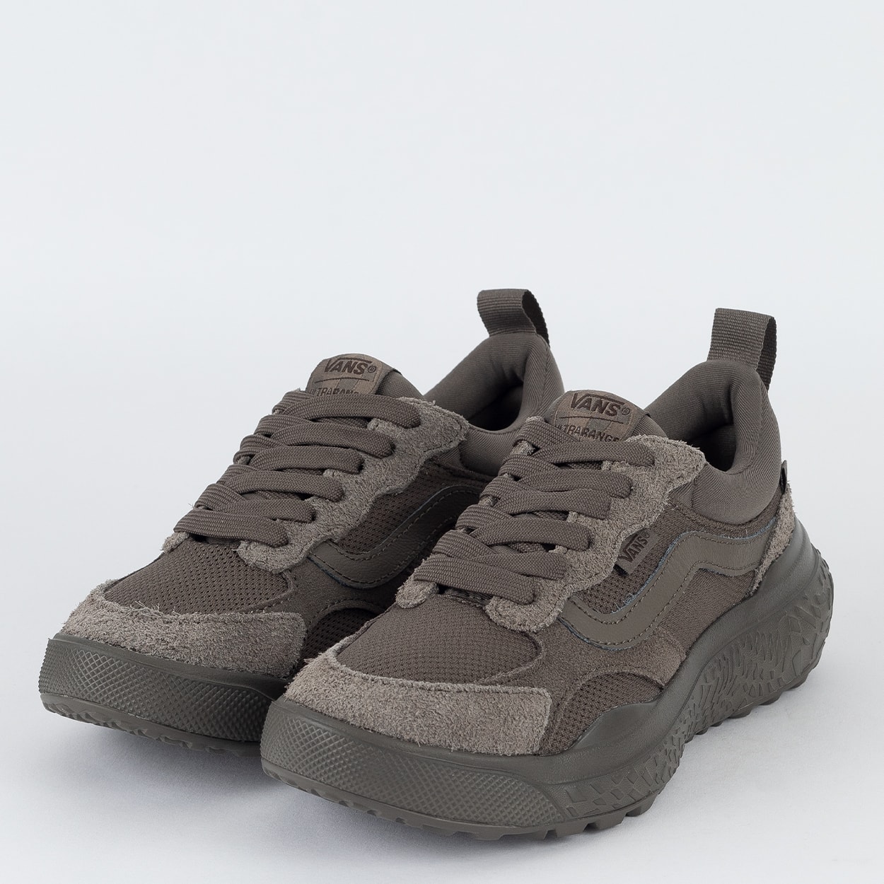 Tênis Vans Ultrarange Neo VR3 Mono Bungee Cord VN000CWE9JC