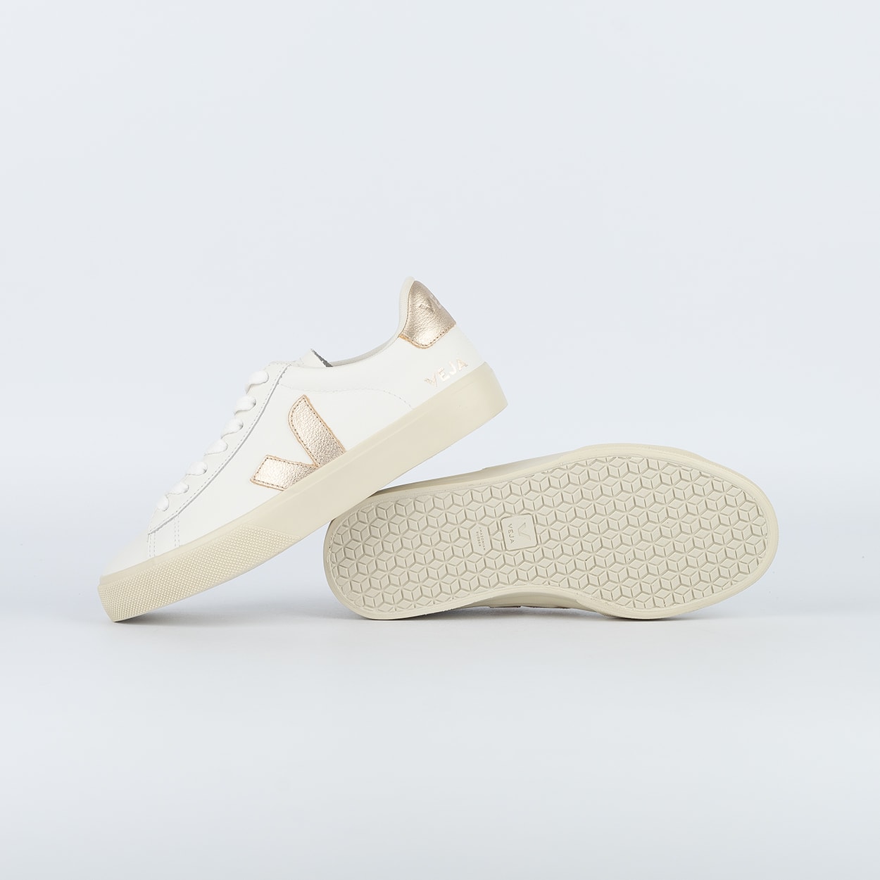 Tênis Veja Campo Chromefree Leather Extra White Platine CP0503495