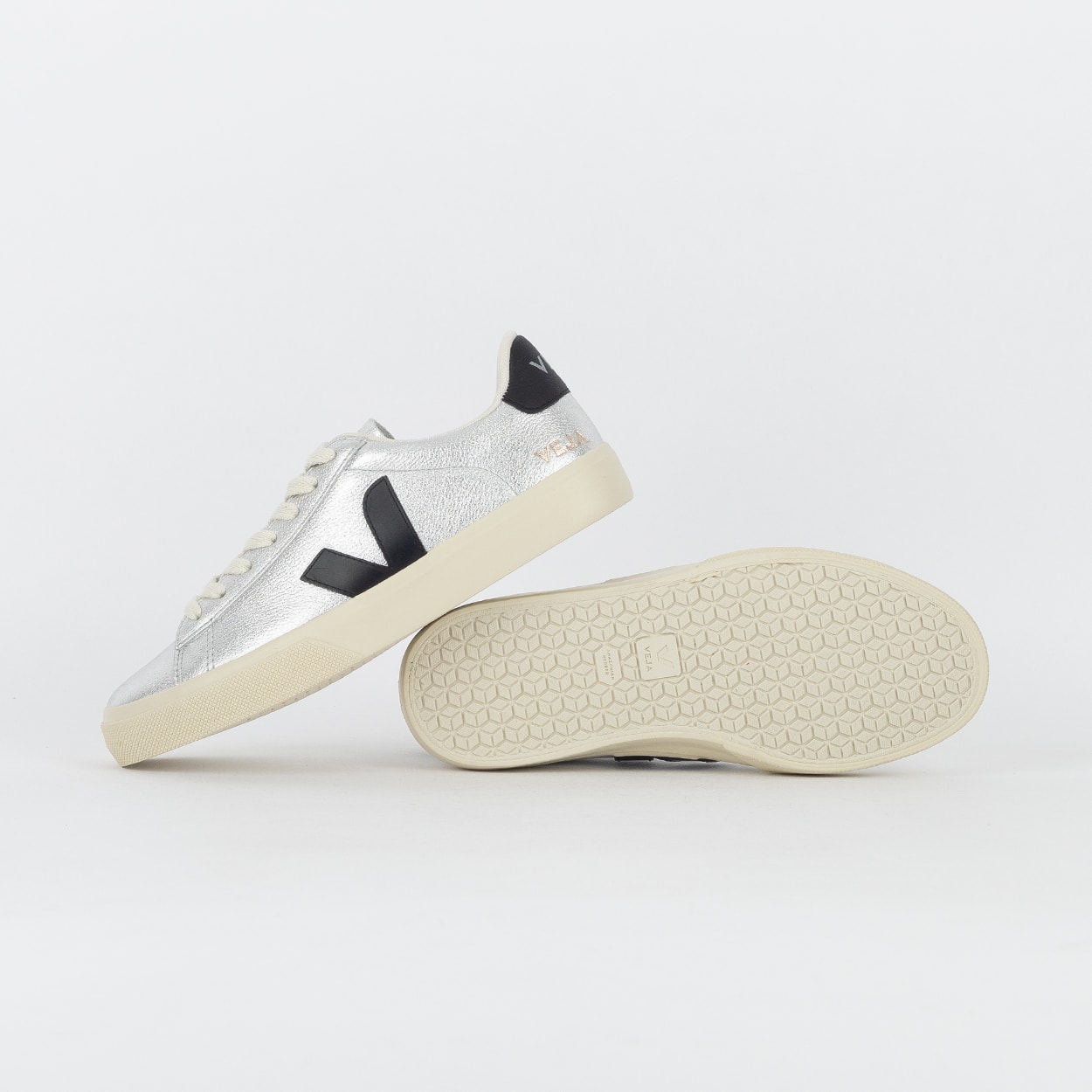 Tênis Veja Campo Leather Silver Black CP0520786