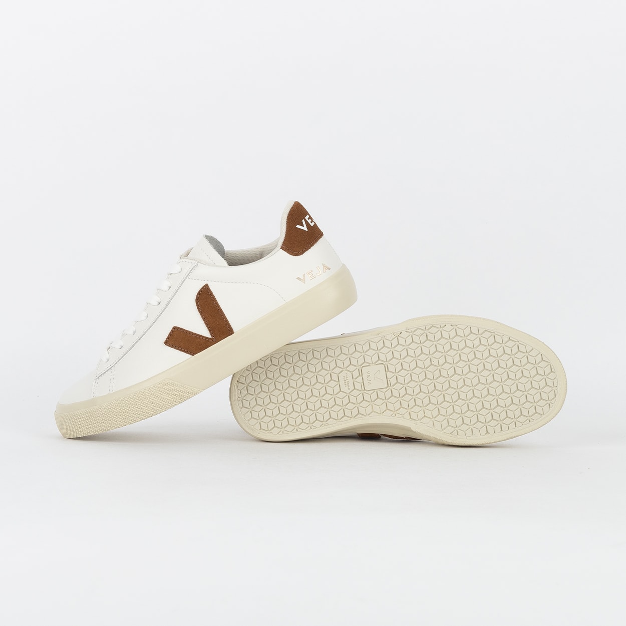 Tênis Veja Campo Leather White Cognac CP0521058