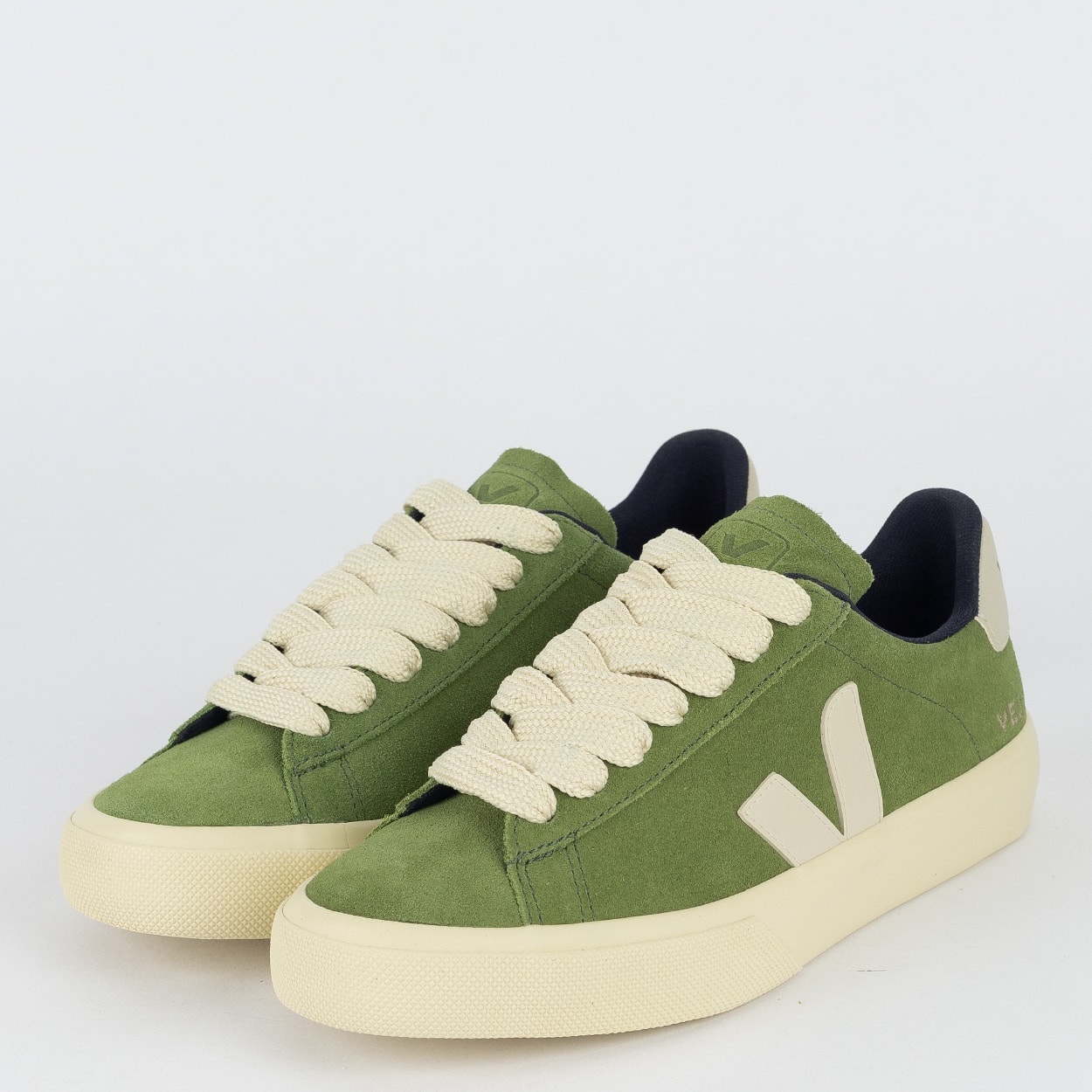 Tênis Veja Campo Suede Kiwi Pierre CP0320525