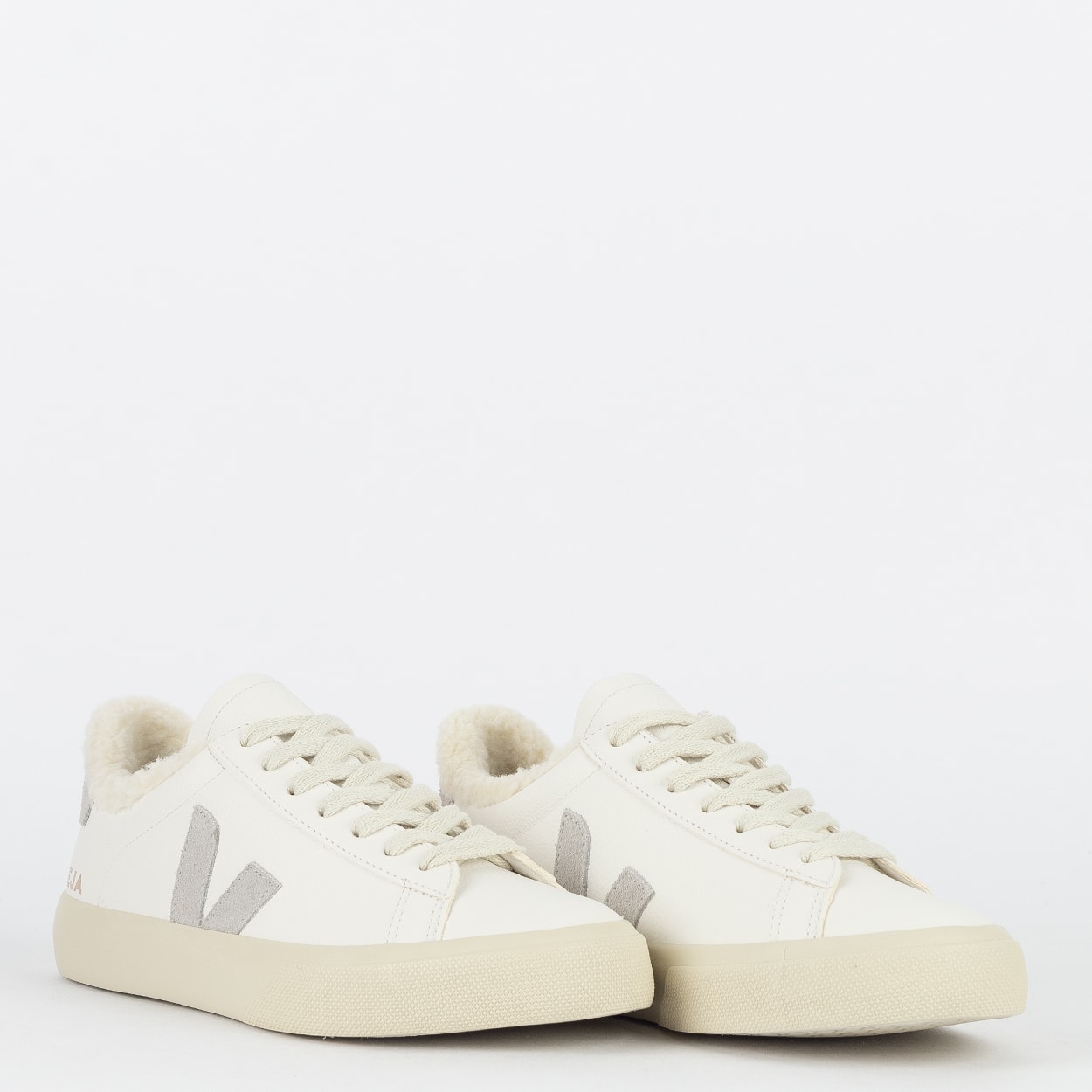 Tênis Veja Campo Winter Chromefree Leather Extra White Light Grey
