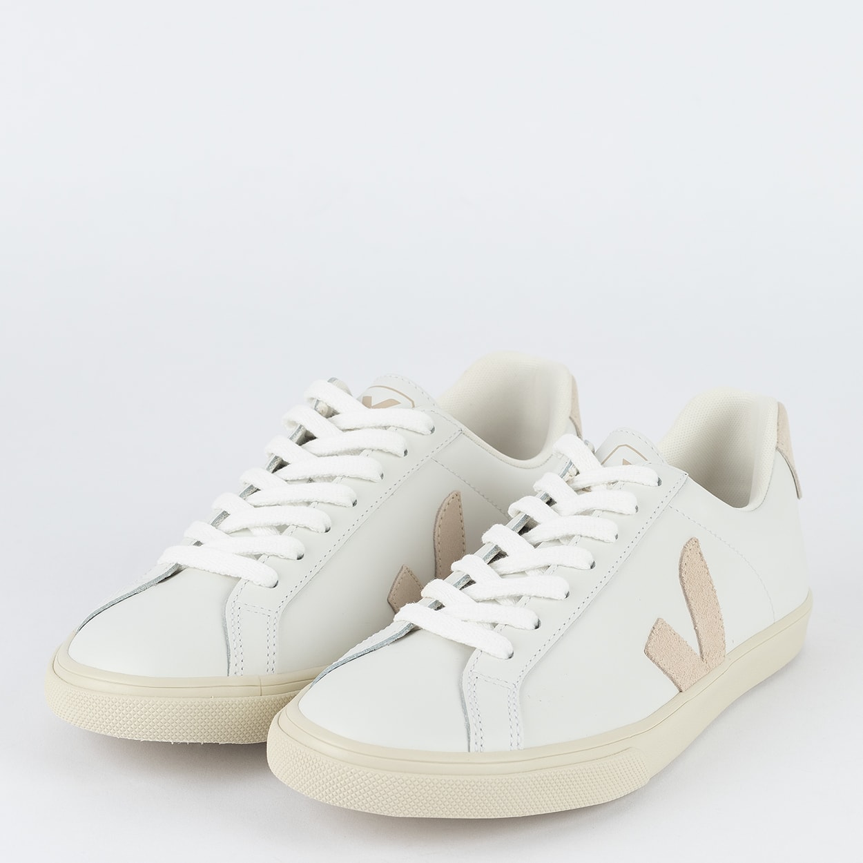 Tênis Veja Esplar Logo Leather Extra White Sable EO0202335