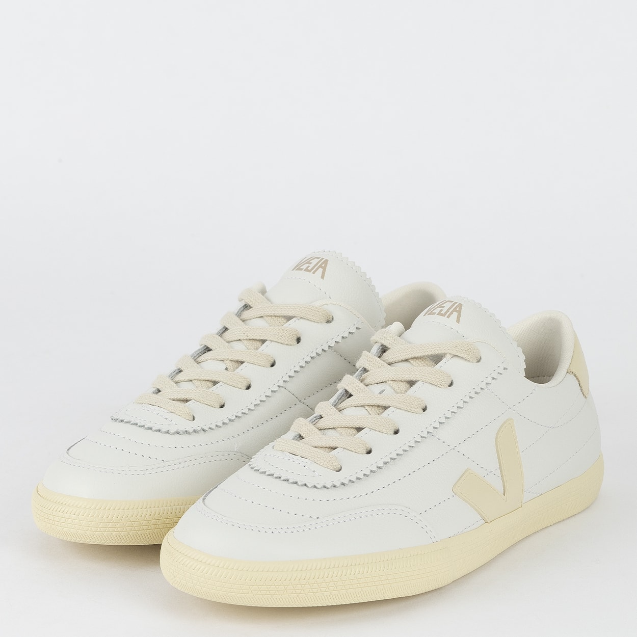 Tênis Veja Panenka O.T. Leather White Calcaire FU2020709