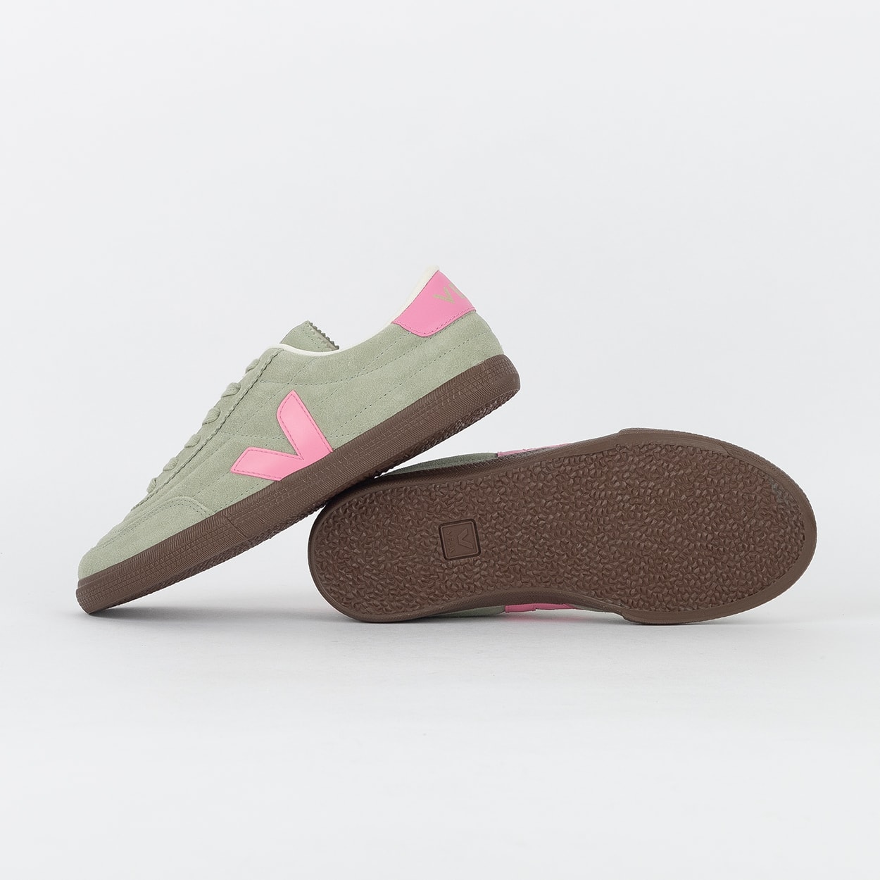 Tênis Veja Panenka Suede Bastille Clay Malibu Bark FU0320903
