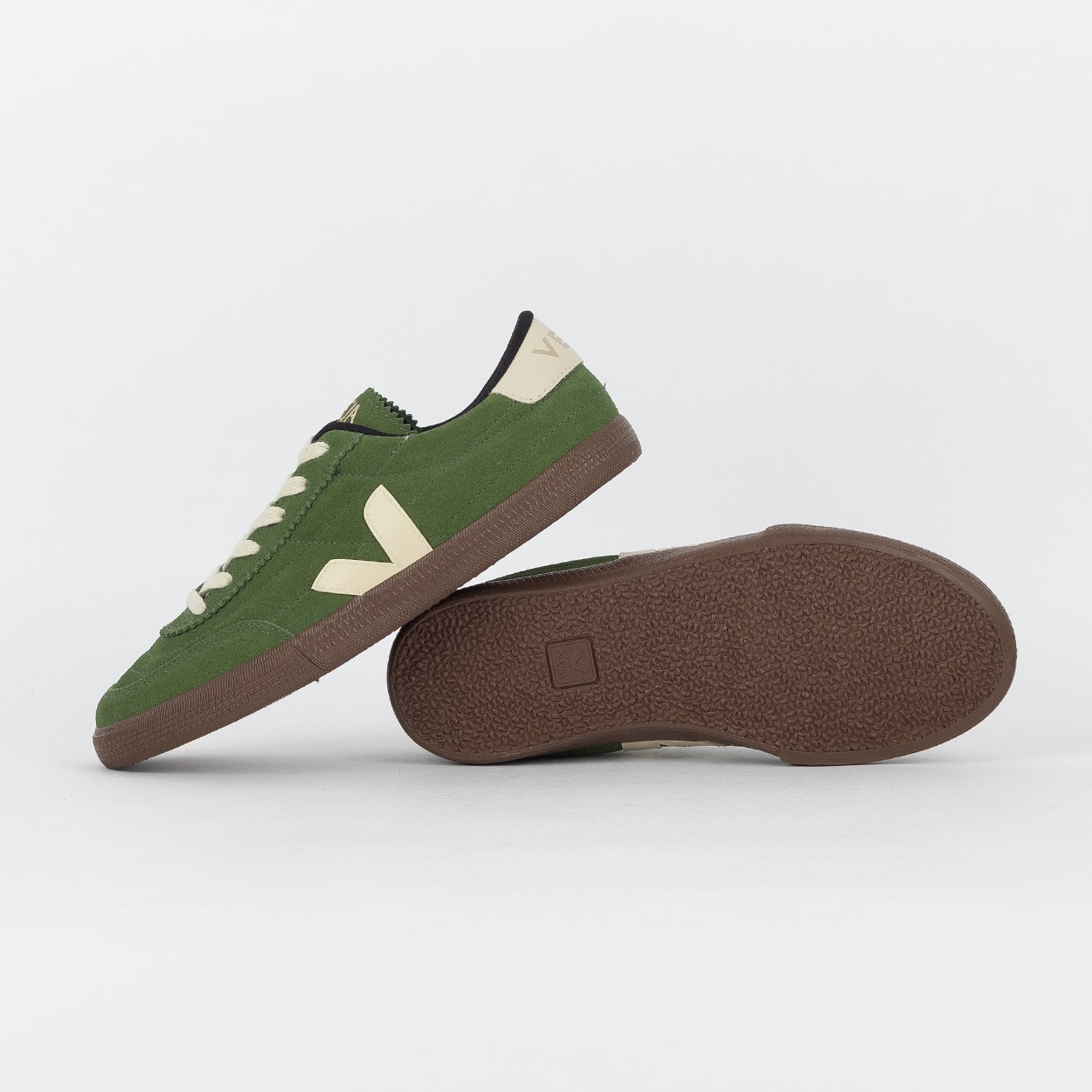 ＊handmade＊no.175 Tênis Veja Panenka Suede Bastille Militar Pier Bark FU0320902