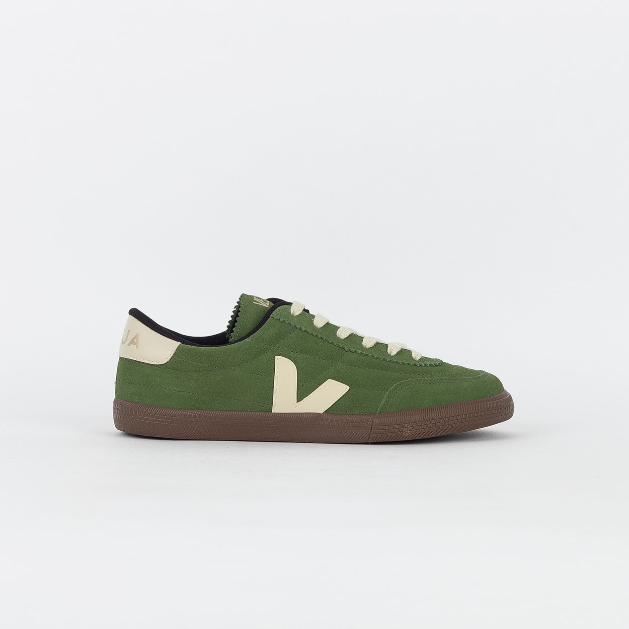 Tênis Veja Panenka Suede Bastille Militar Pier Bark FU0320902