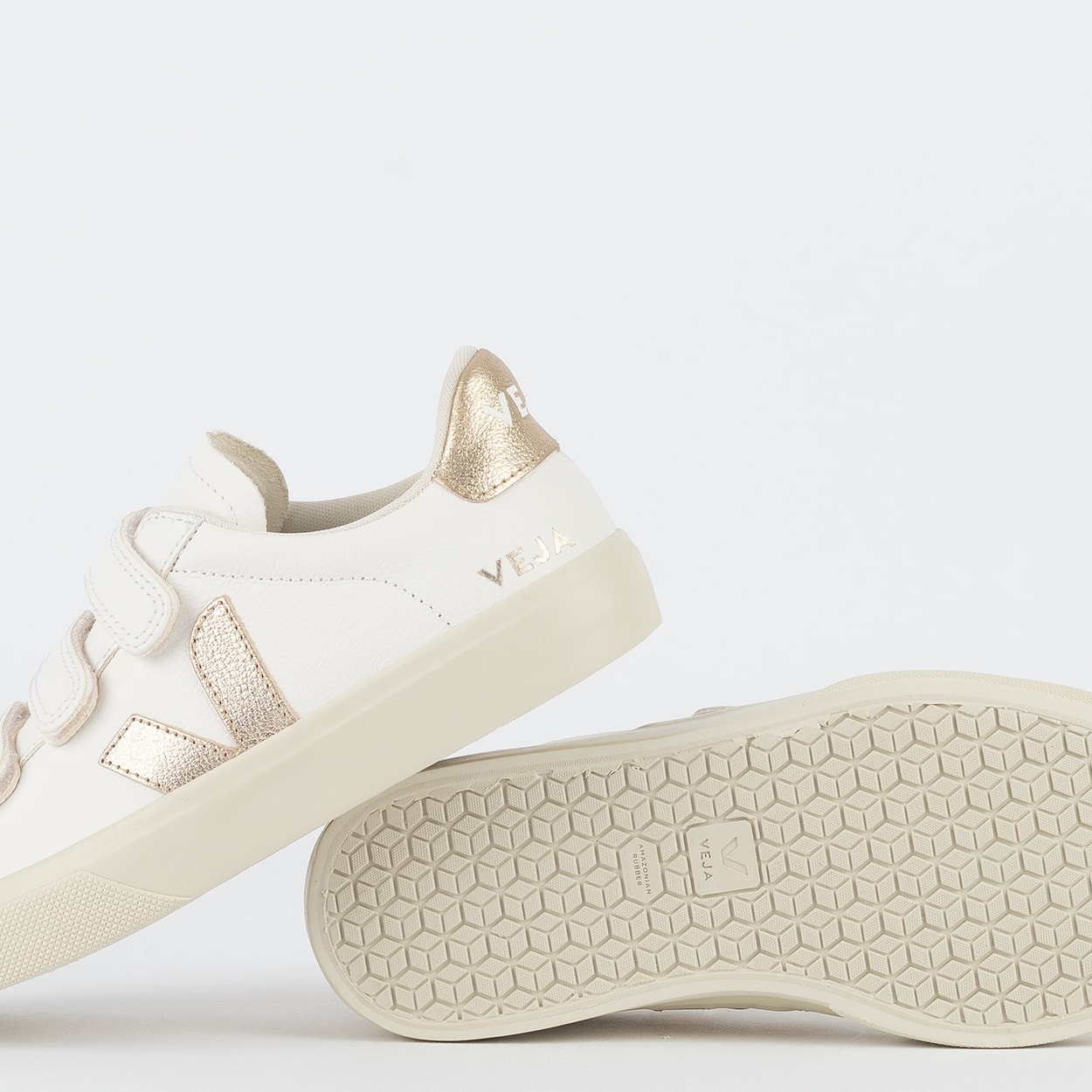 Tênis Veja Recife Logo Chromefree Leather Extra White